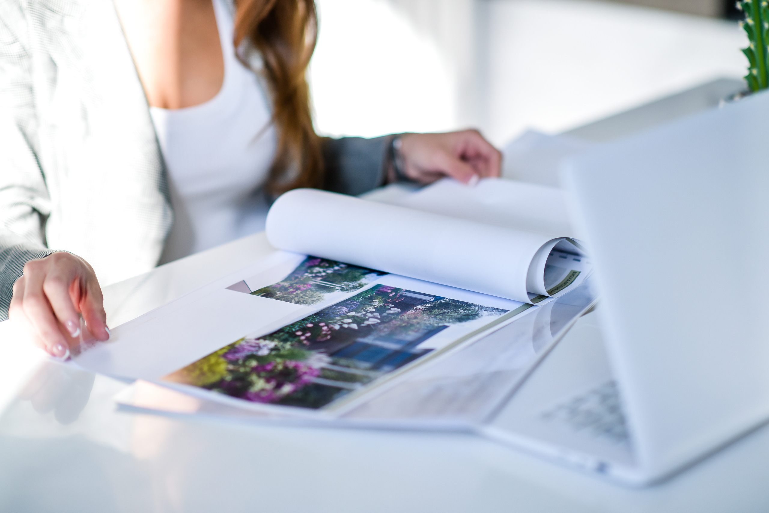 Яна и ее команда. Фотограф для бизнесконтента, репортажей и семейного альбома в Москве