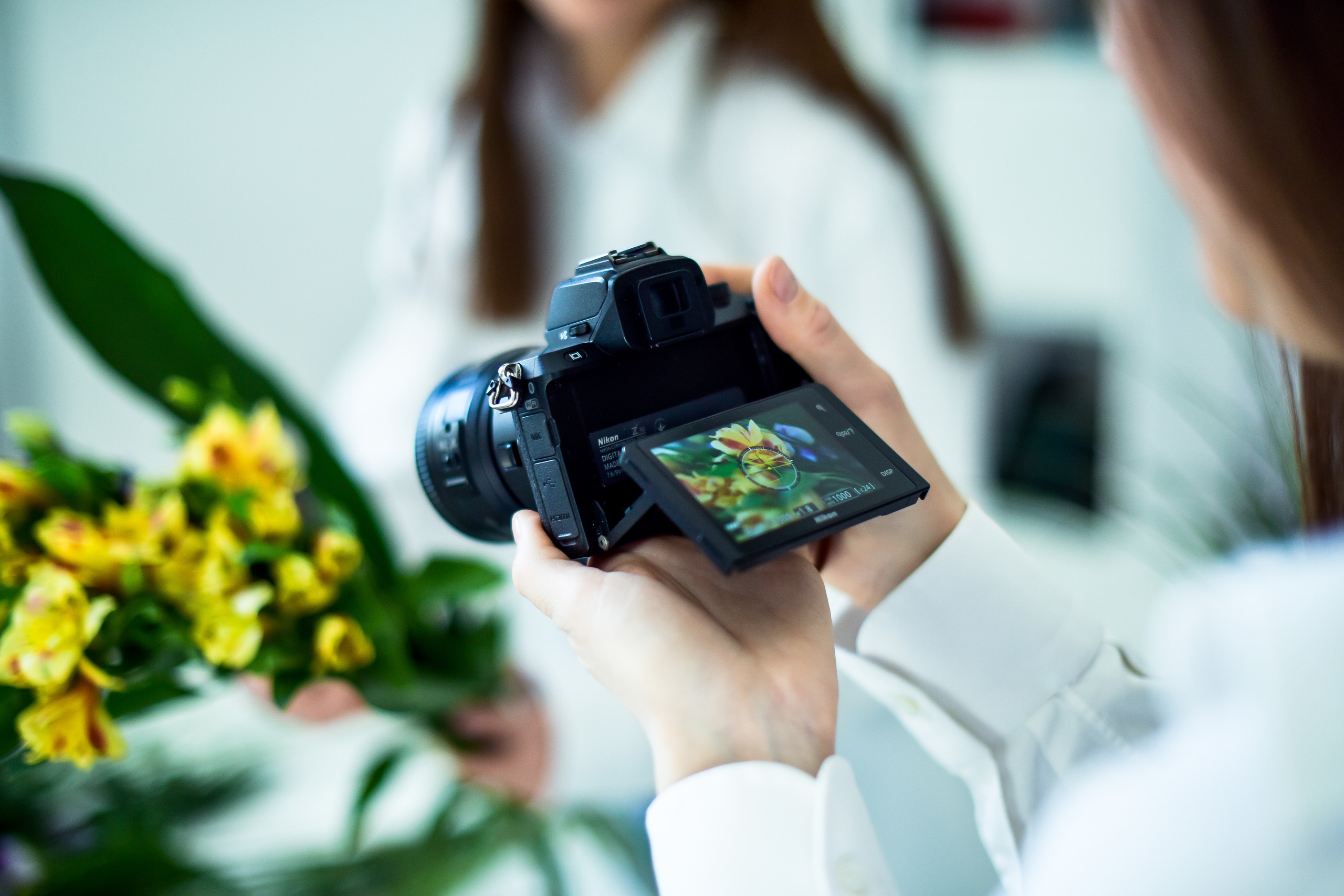 Яна и ее команда. Фотограф для бизнесконтента, репортажей и семейного альбома в Москве