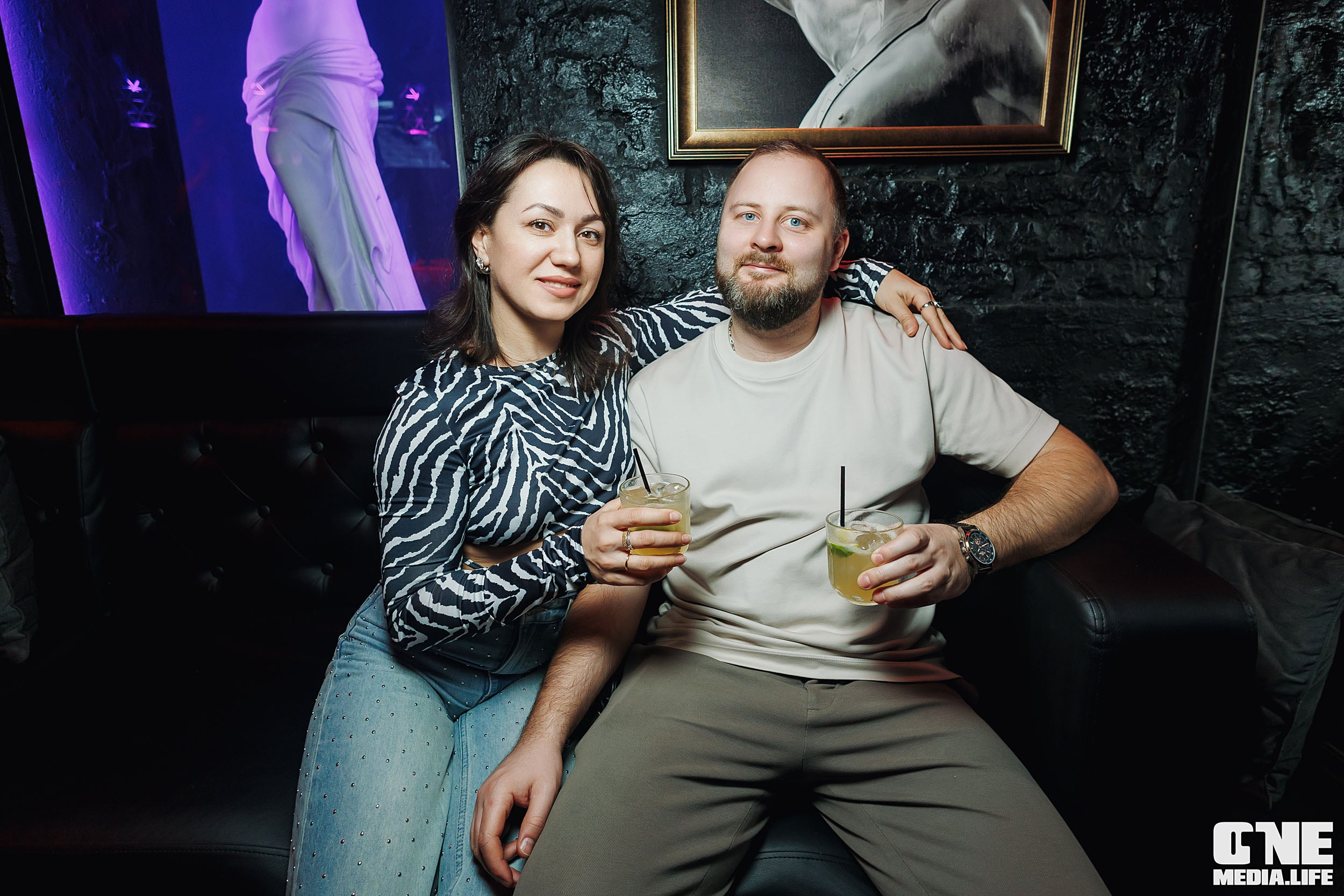 Фоторепортаж из бара Secret. One Media Life: фоторепортажи, фотоотчеты с мероприятий и заведений