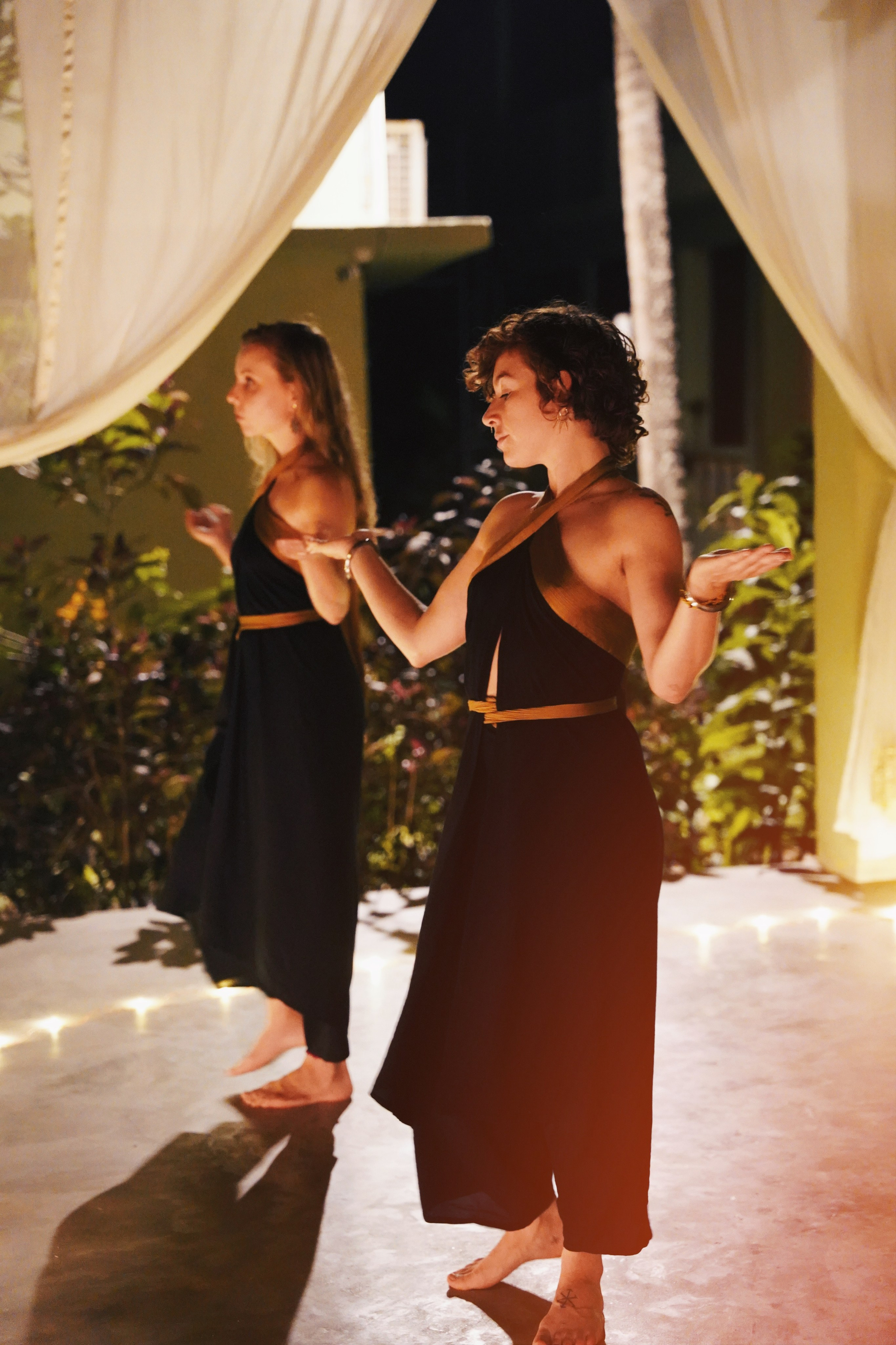 Carina Clavijo Dance. Cari Clavijo | dancer | artist