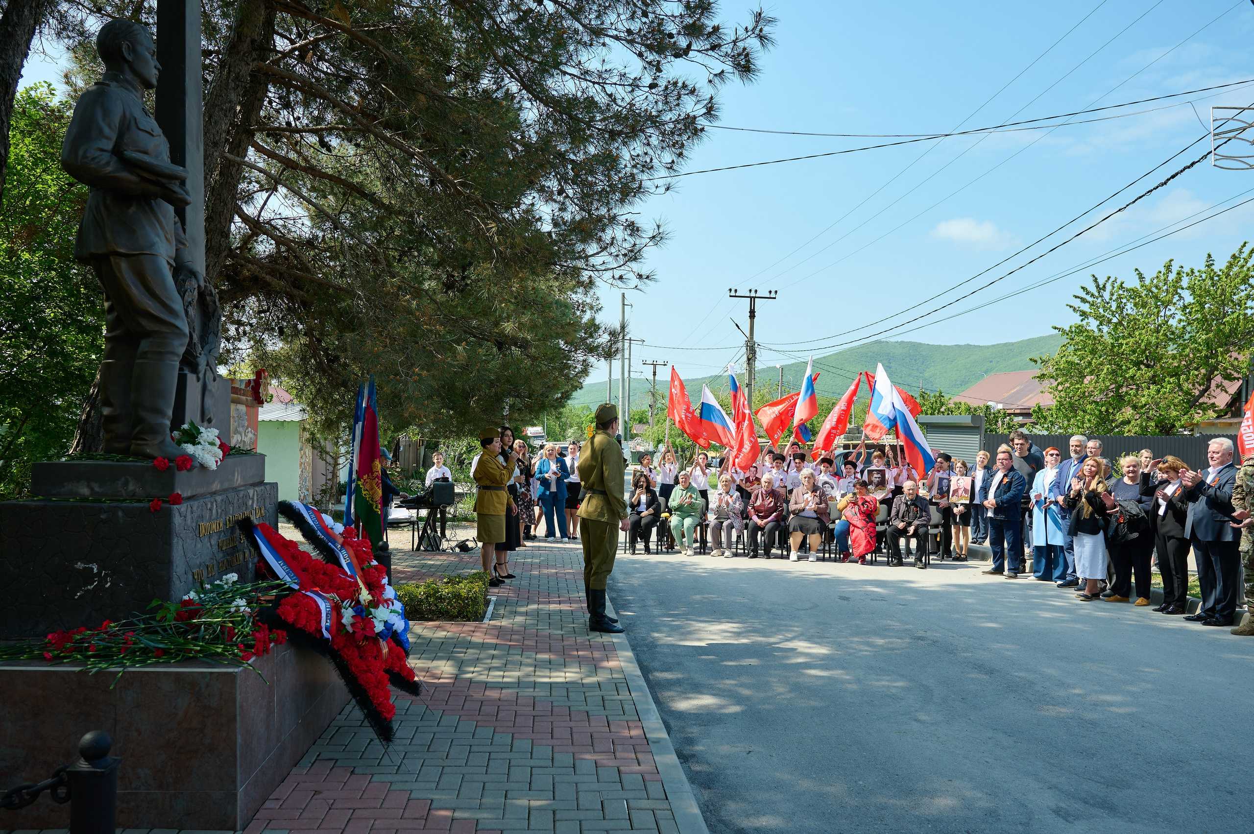 Митинг к 9 мая в с. Виноградное. Жизнь курорта Кабардинка в фотографиях