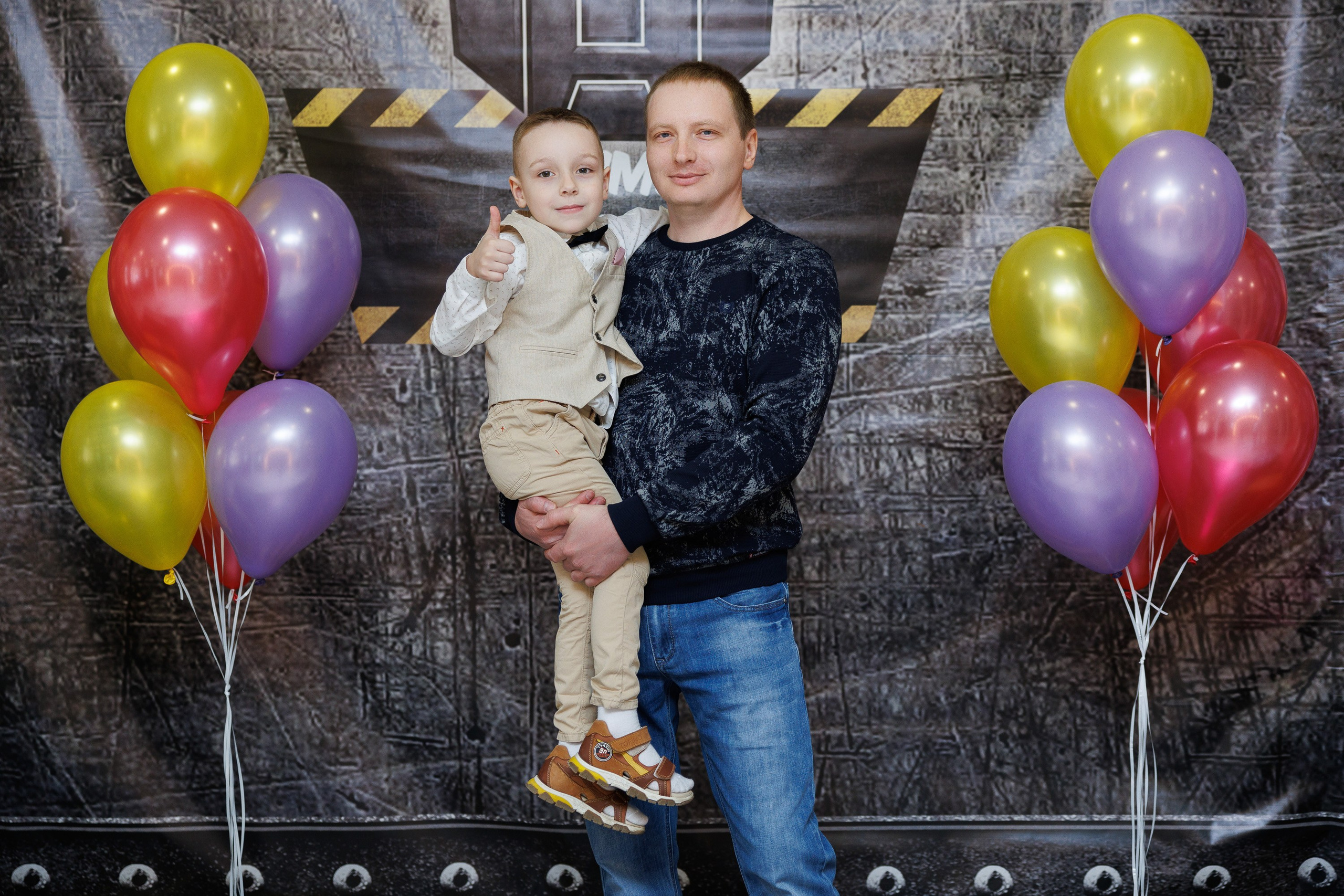 Детский день рождения в студии «Ромашка» в Оренбурге — Трансформеры