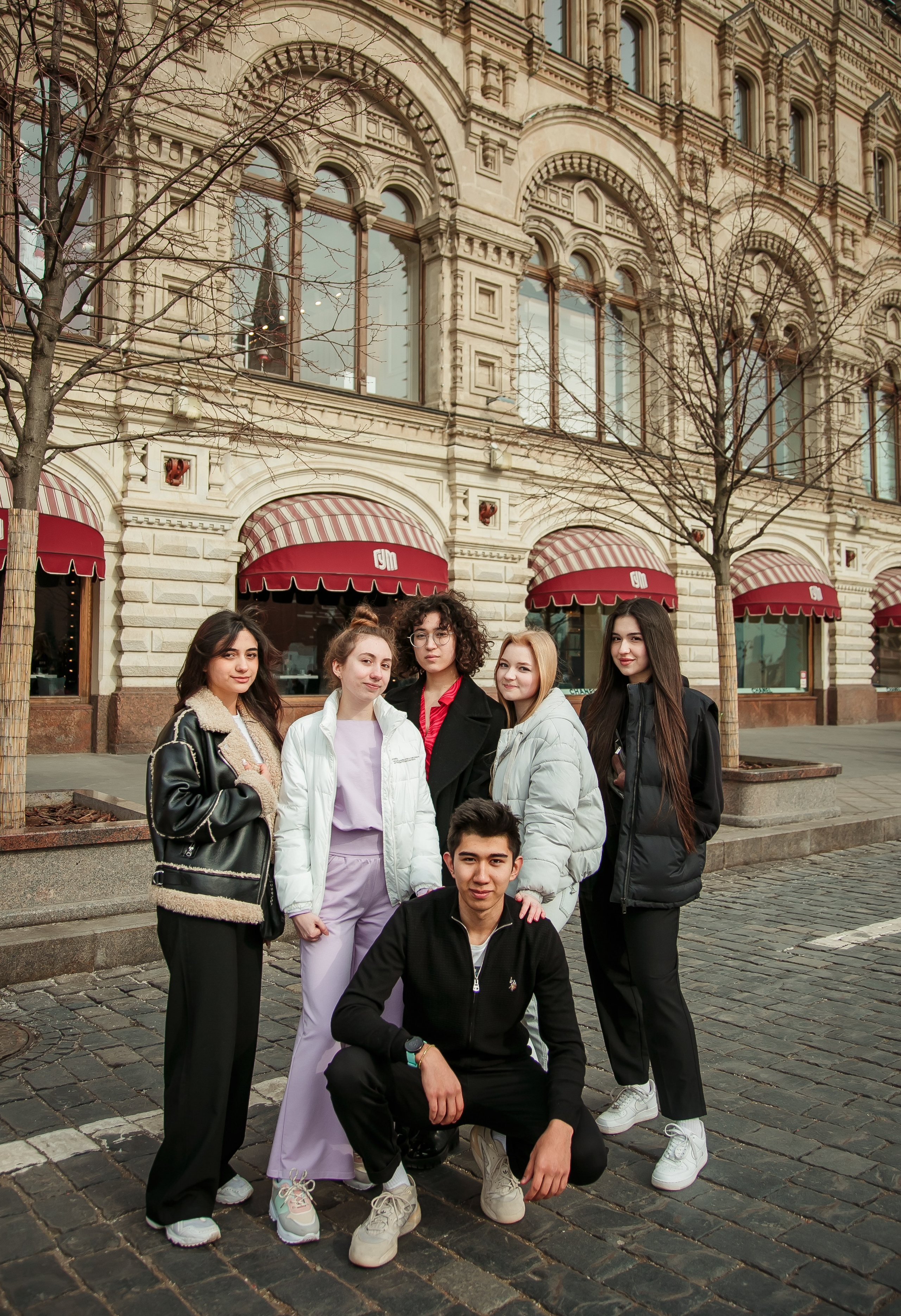 Акции от фотостудии Вышка. Выпускной альбом в Москве и Домодедово Вышка Школьный фотограф
