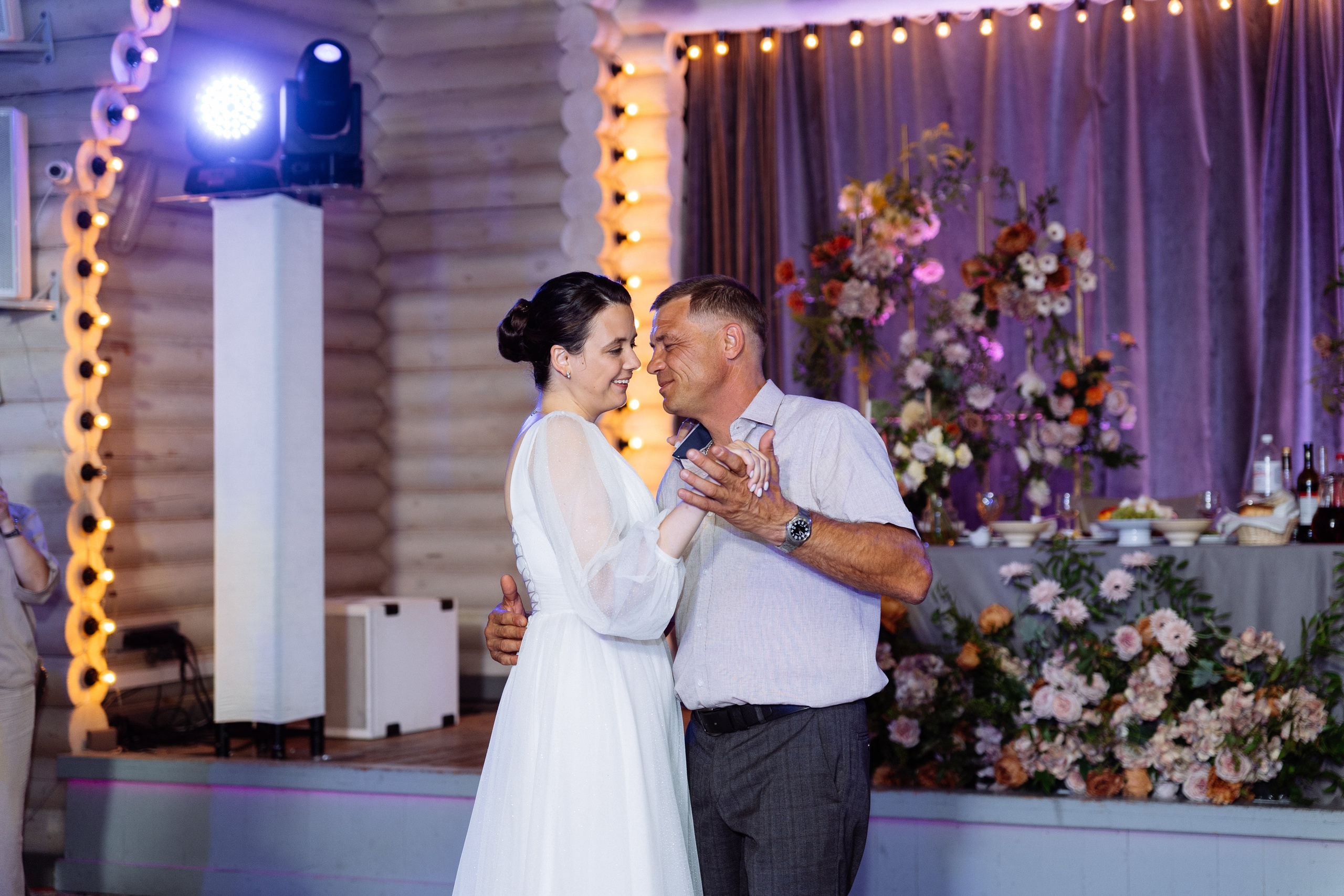 Свадьба Олега и Виктории в клубе «Ближняя дача»