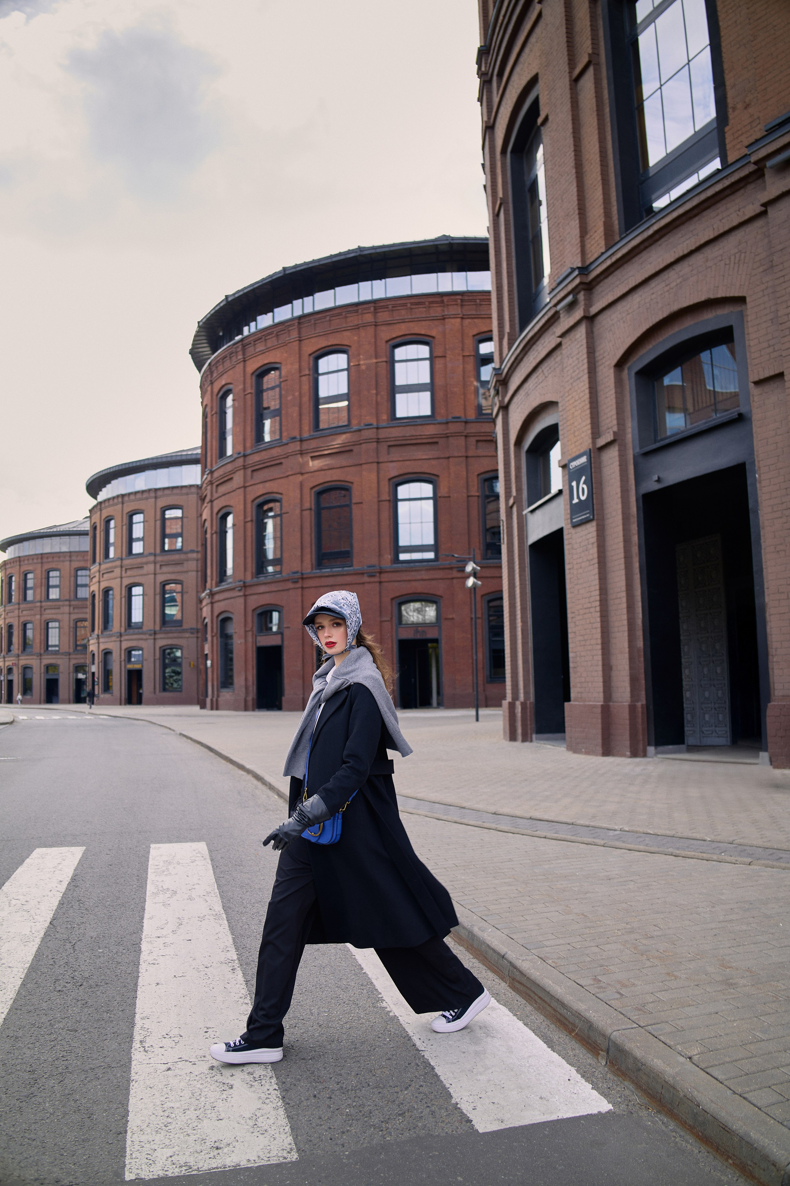 Главная. Фешн и персональный стилист в Париже и Москве