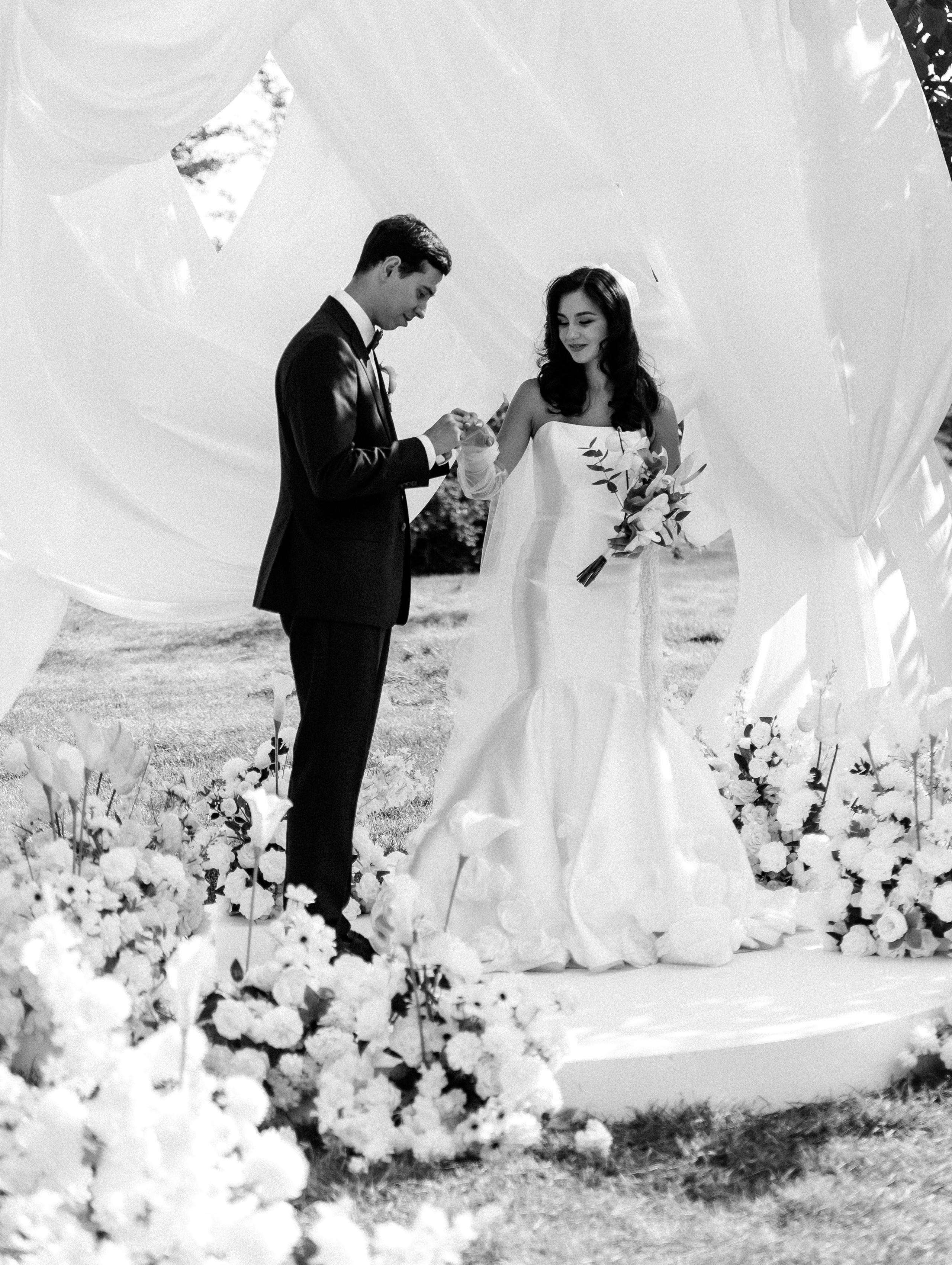 Свадебные пакеты. Свадебный фотограф в Казани и Санкт-Петербурге Евгения Есенина