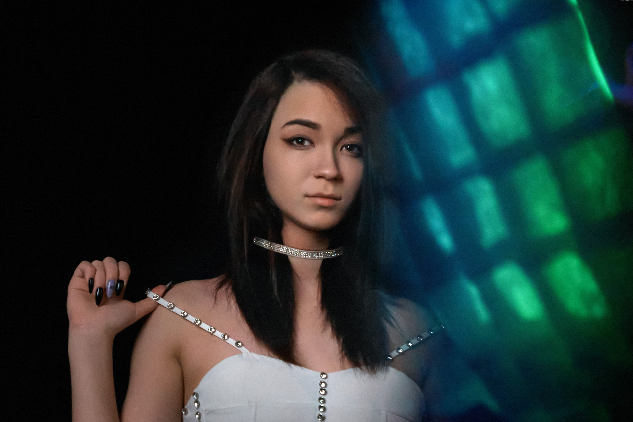 Фотосессия девушки в Самаре с макияжем и одеждой