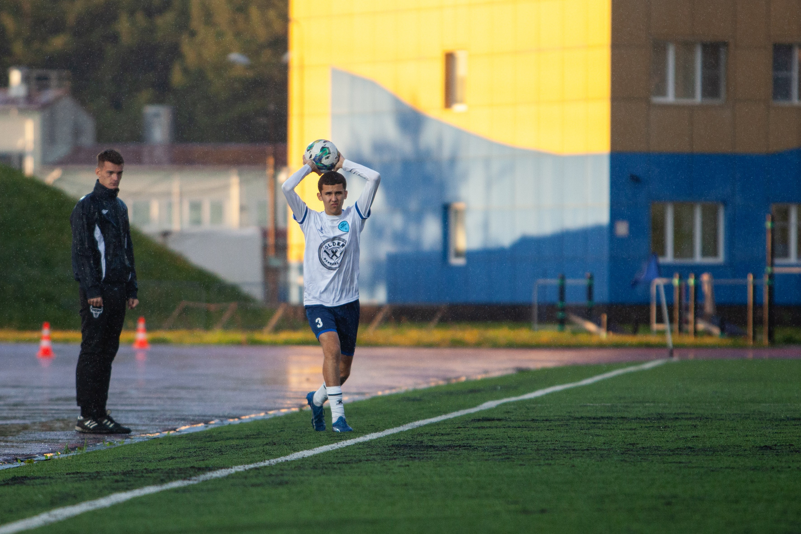 Матч юношеской футбольной лиги между командами СШ «Сахалин» и «СШОР № 1» (Комсомольск-на-Амуре) (U-18). Кутузов Евгений Фотограф в Южно-Сахалинске
