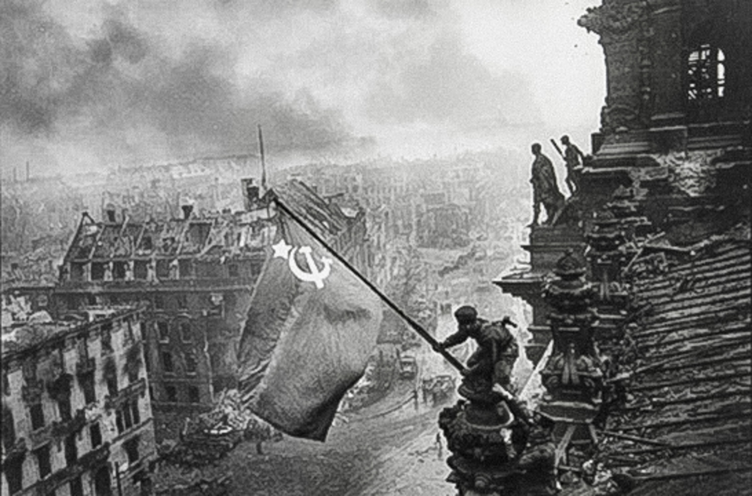 Знамя Победы — художественная фотография о памяти и войне. Художественный фотограф из Москвы Роман Якушин | Авторская арт-фотография