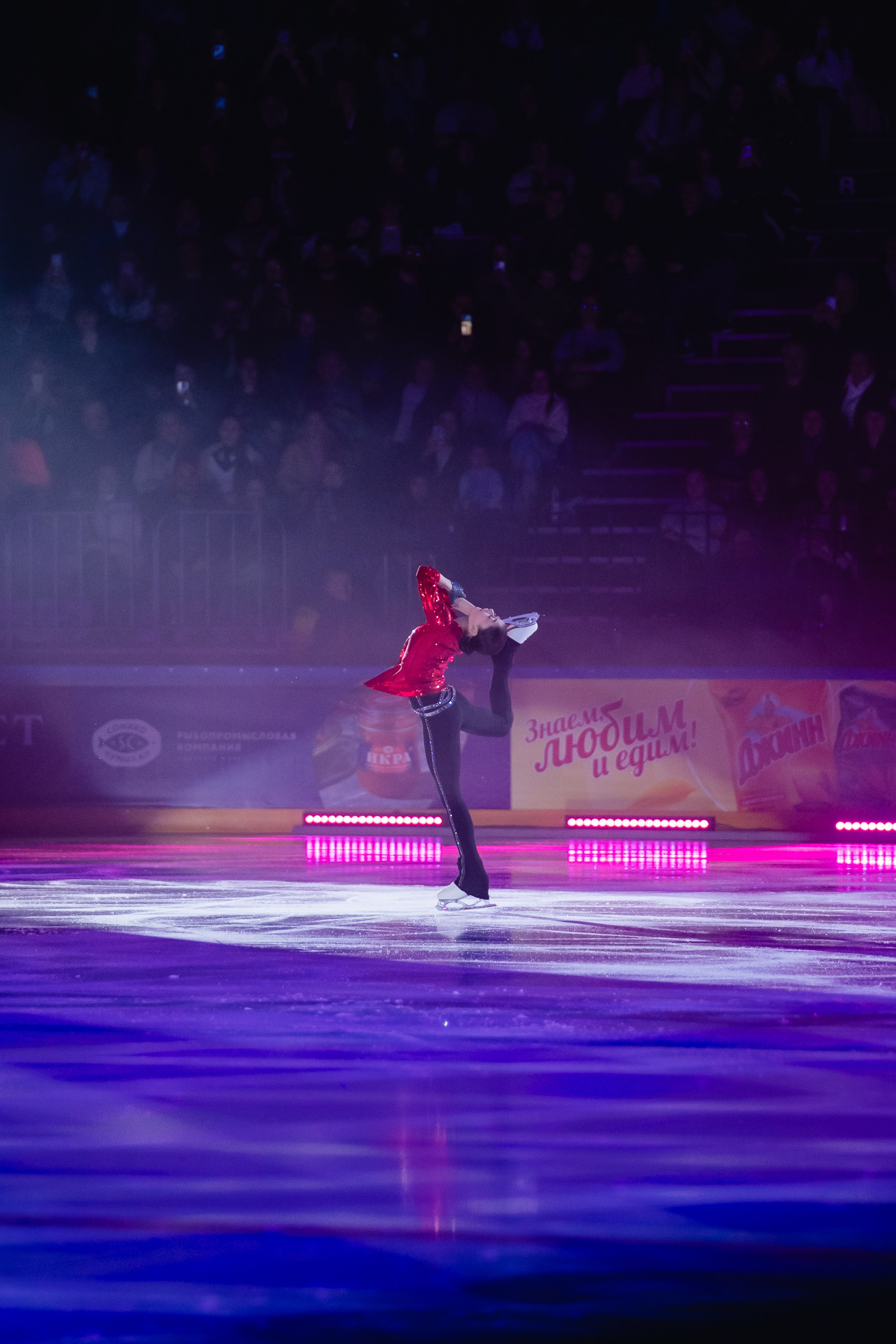 Шоу «Чемпионы на льду» в Новосибирске. Воробьева Ксения — Спортивный и танцевальный фотограф Новосибирск