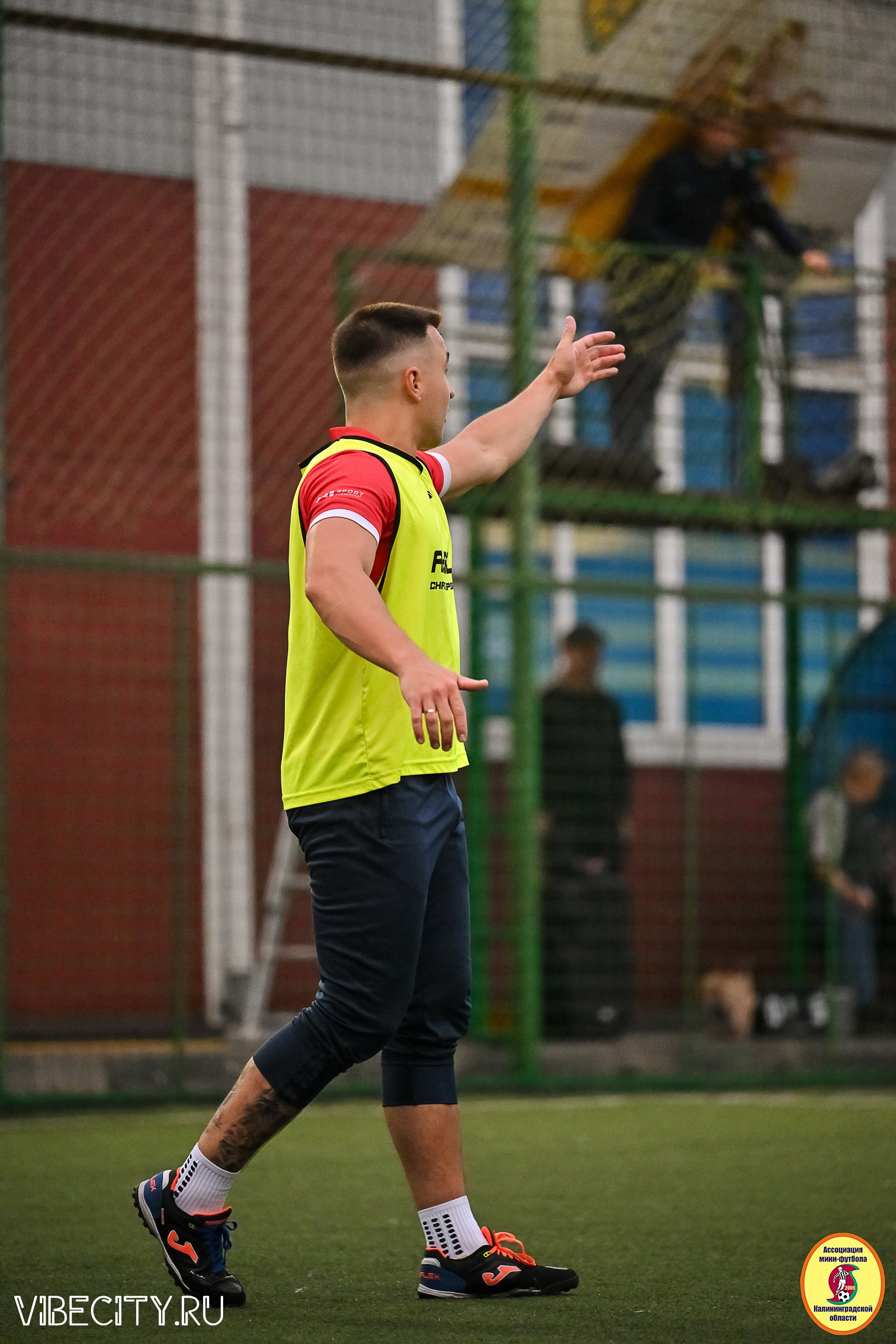 ИГРЫ МИНИ-ФУТБОЛЬНОЙ И КОРПОРАТИВНОЙ ЛИГИ. VIBECITY.RU Вайб Сити Ру Фоторепортажи Фотоотчеты Калининград