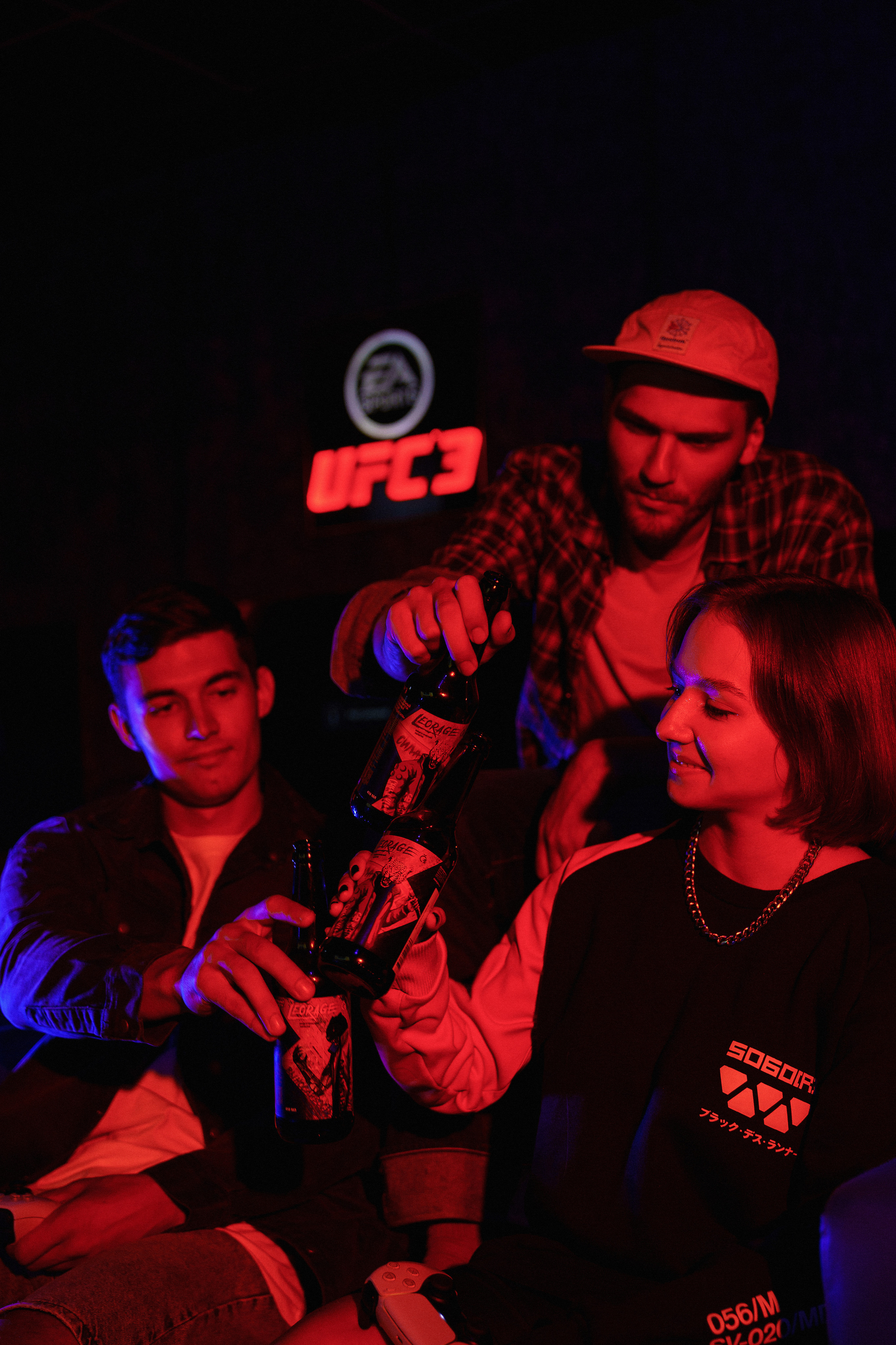 Реклама энергетика Leorage от Cesky lev. Портретный, семейный и свадебный фотограф в Курске Роман Сазонов