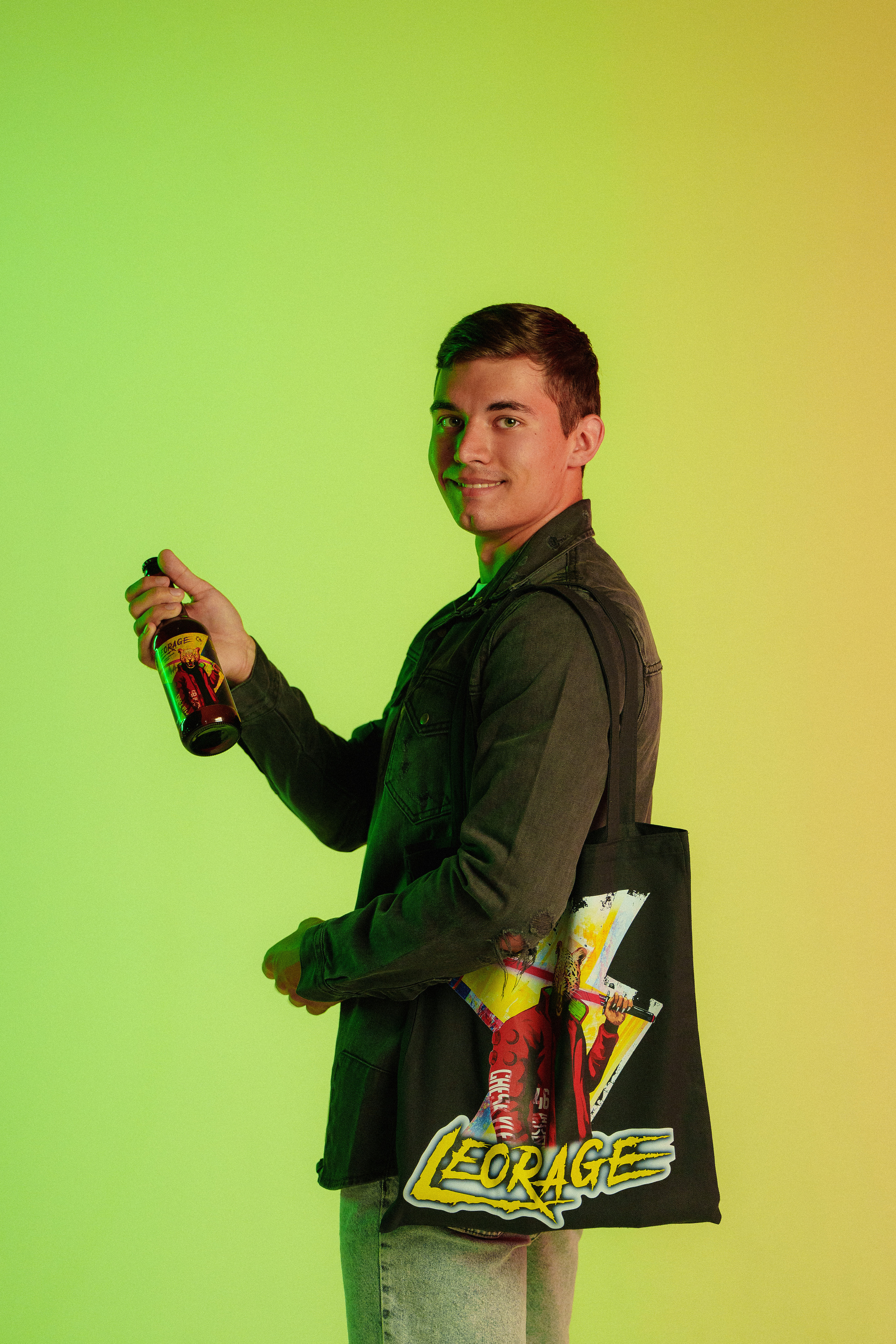 Реклама энергетика Leorage от Cesky lev. Портретный, семейный и свадебный фотограф в Курске Роман Сазонов