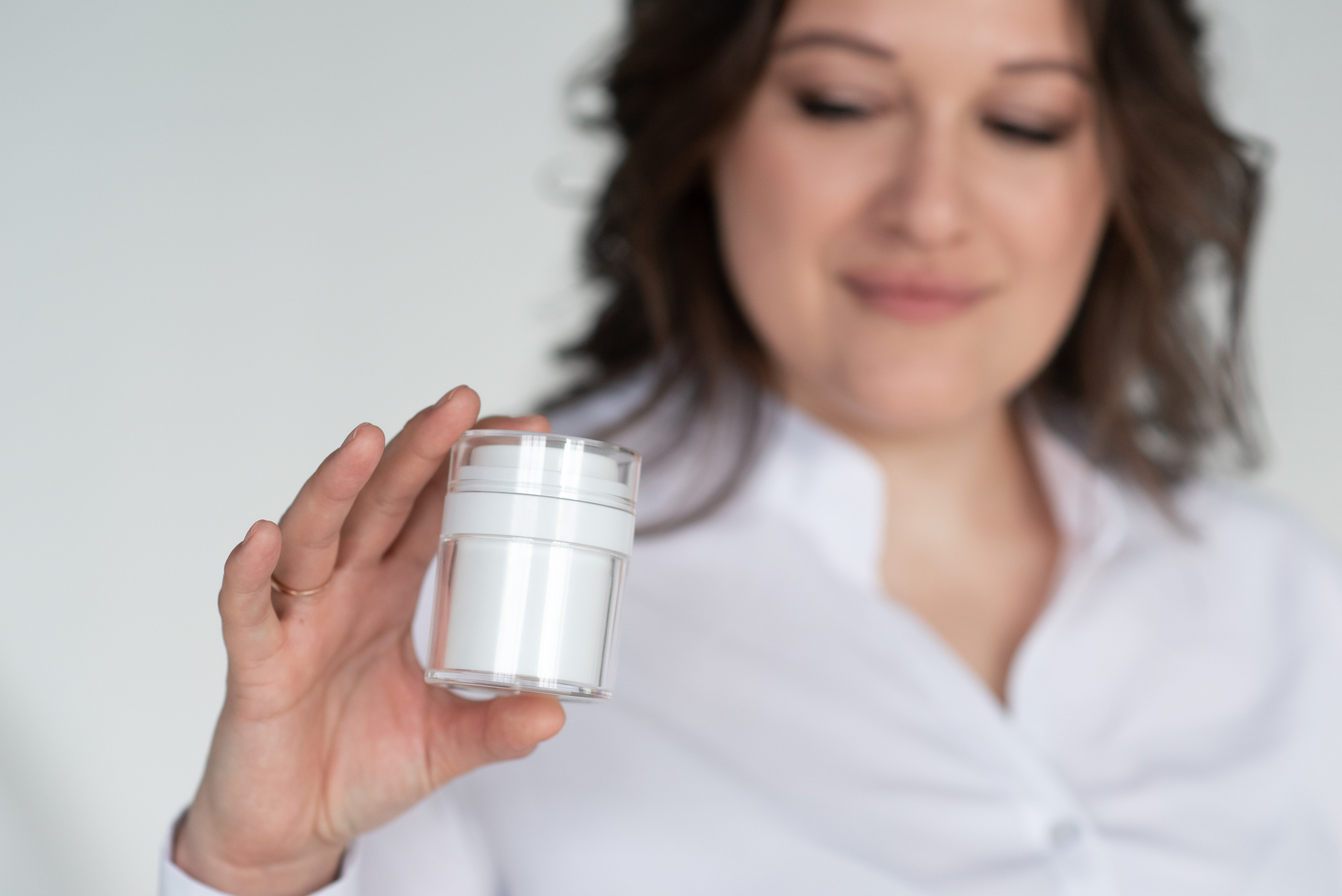 Деловая фотосессия для женщин в студии Москва