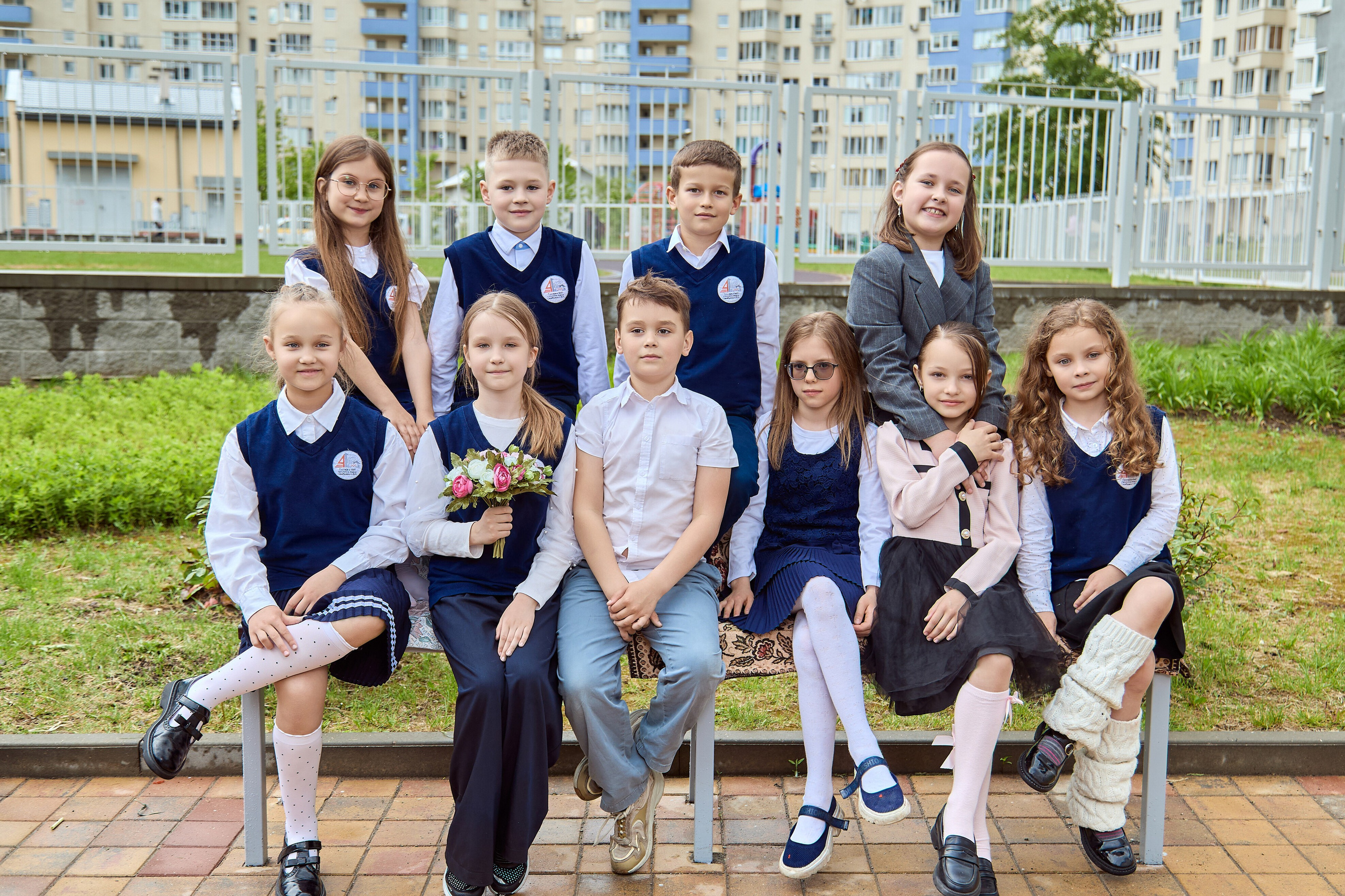 Семейная история 2 «Д». Школьный фотограф Дмитрий Дудик