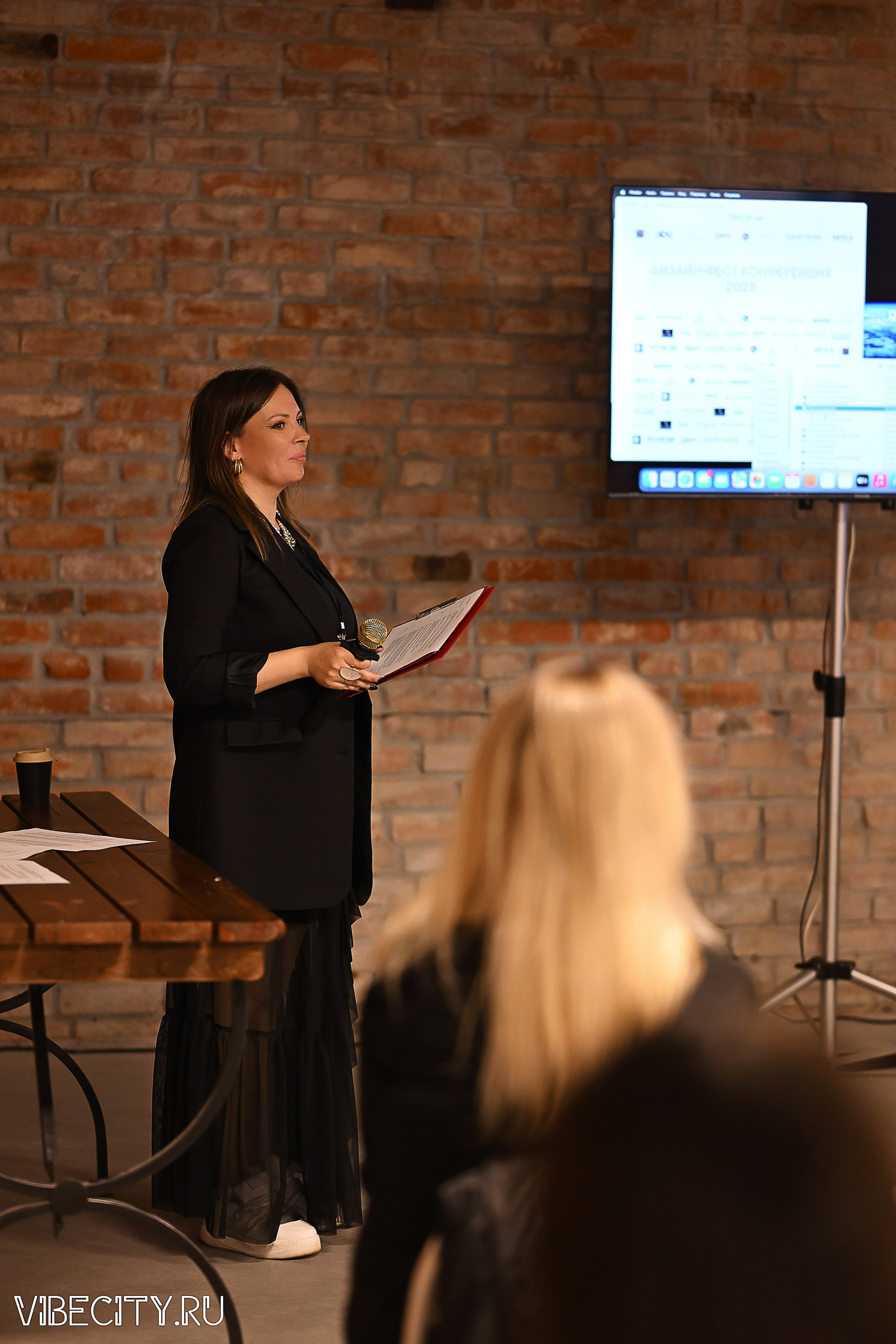 ДИЗАЙН-ФЕСТ КОНФЕРЕНЦИЯ. VIBECITY.RU Вайб Сити Ру Фоторепортажи Фотоотчеты Калининград
