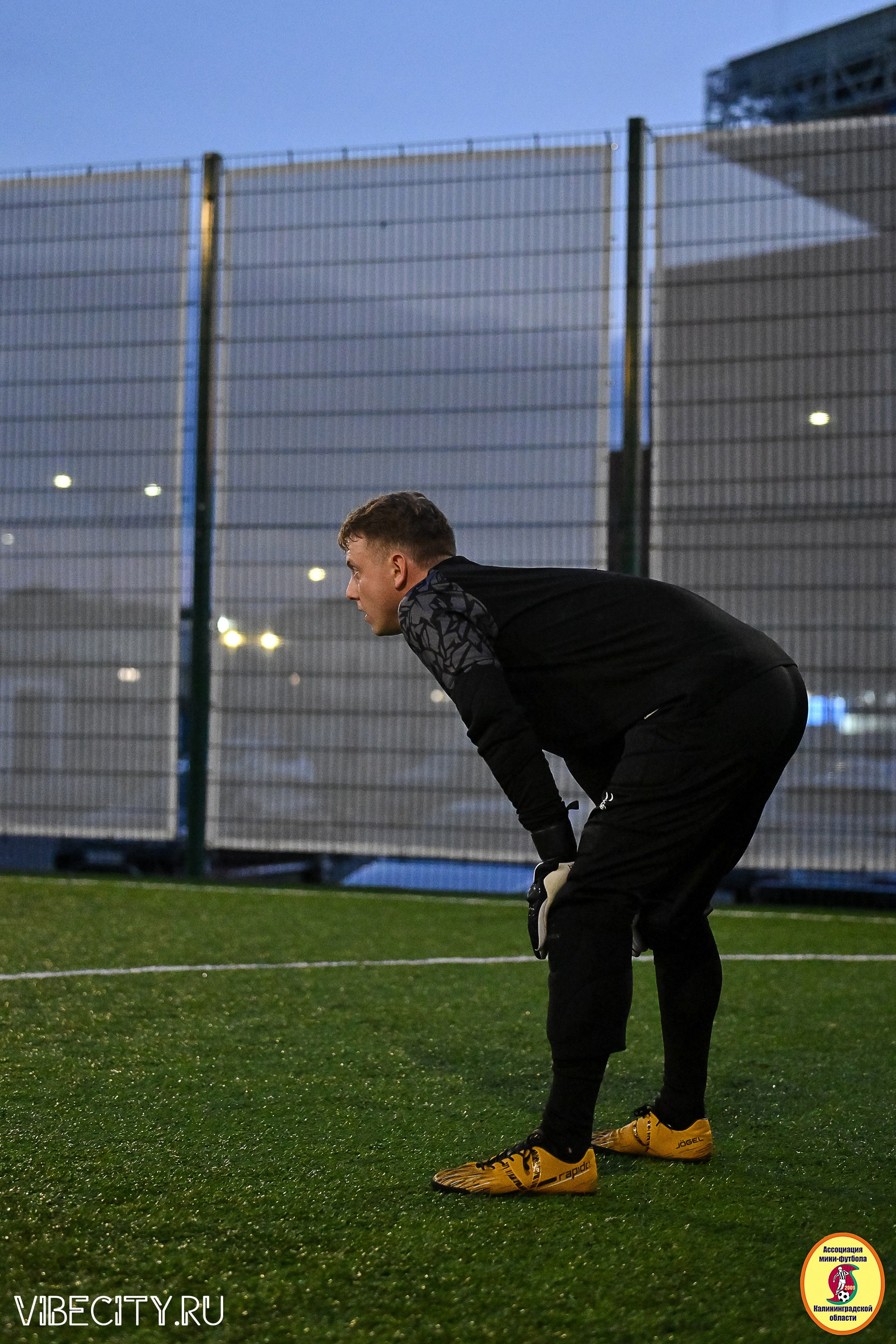 ИГРЫ МИНИ-ФУТБОЛЬНОЙ И КОРПОРАТИВНОЙ ЛИГИ. VIBECITY.RU Вайб Сити Ру Фоторепортажи Фотоотчеты Калининград