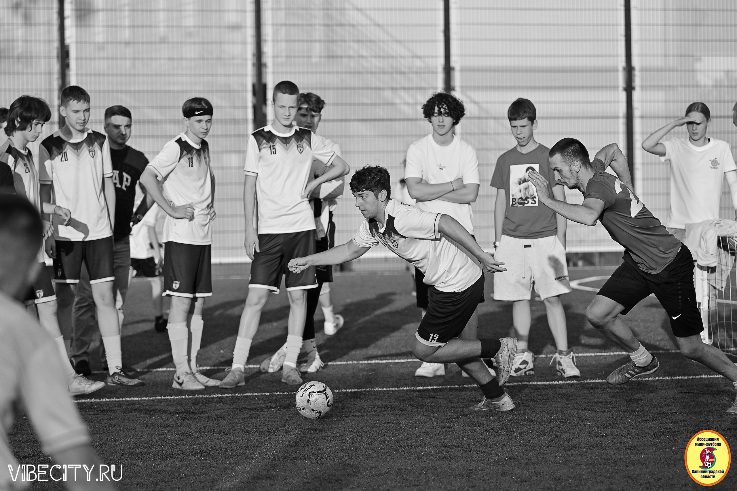 ИГРЫ МИНИ-ФУТБОЛЬНОЙ И КОРПОРАТИВНОЙ ЛИГИ. VIBECITY.RU Вайб Сити Ру Фоторепортажи Фотоотчеты Калининград