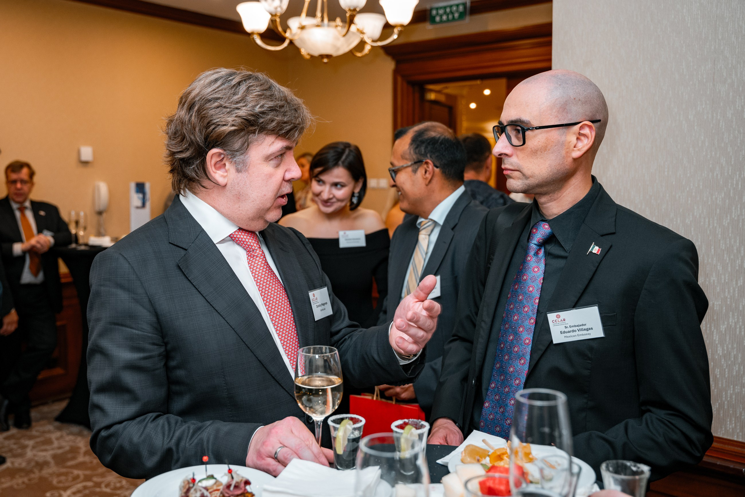 Услуги фотографа на конференции. Репортажный фотограф в Москве Измалков Артем