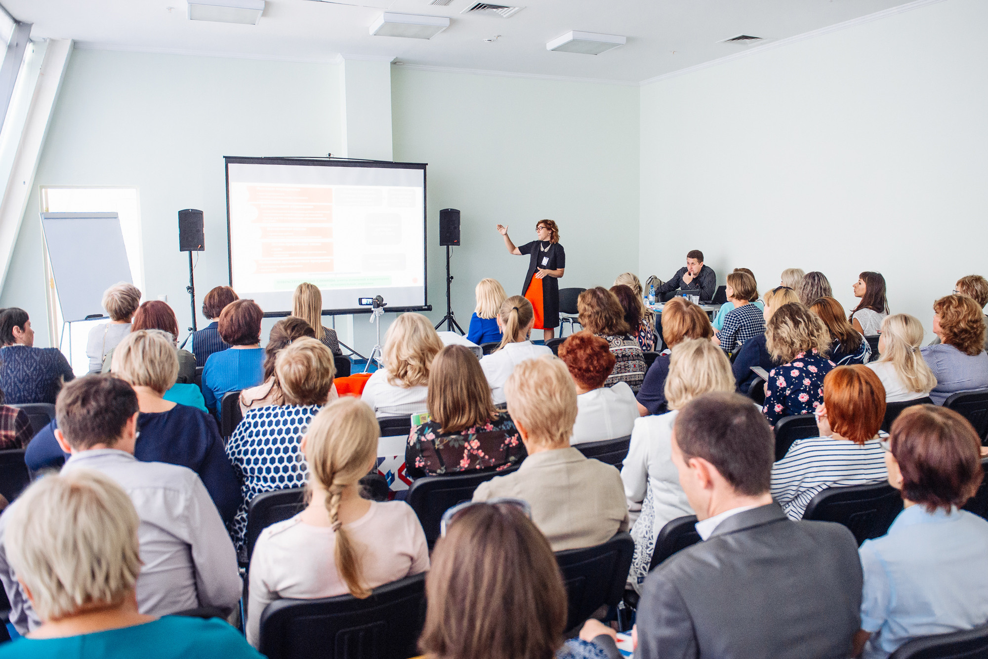 Репортажная съемка Красноярск,  фотосъемка конференций, юбилеев. Юлия Раскова — Портретный и семейный фотограф в Красноярске