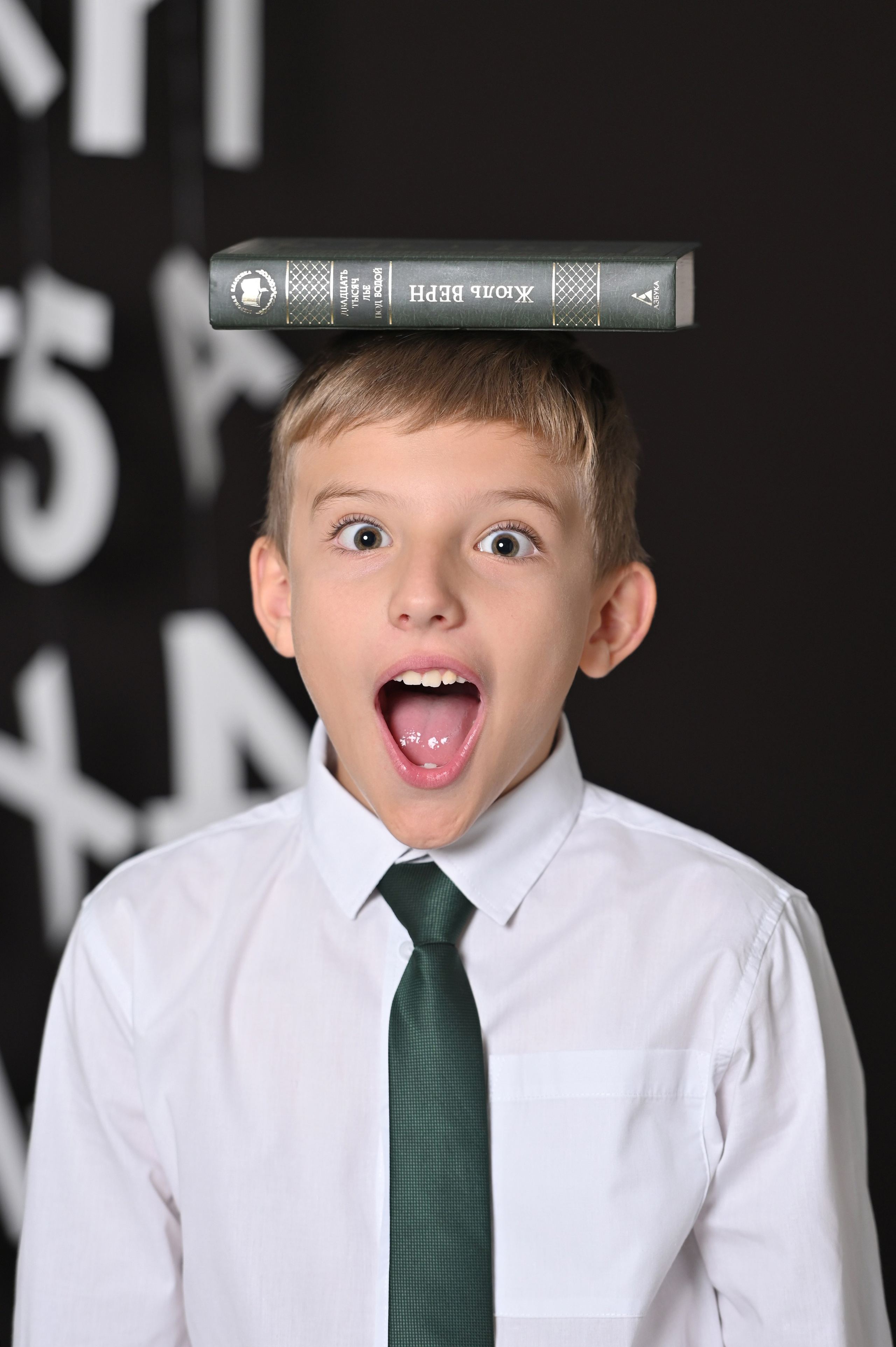 Школьные выпускные альбомы в Ростове-на-Дону. Школьный и семейный фотограф в Ростове-на-Дону