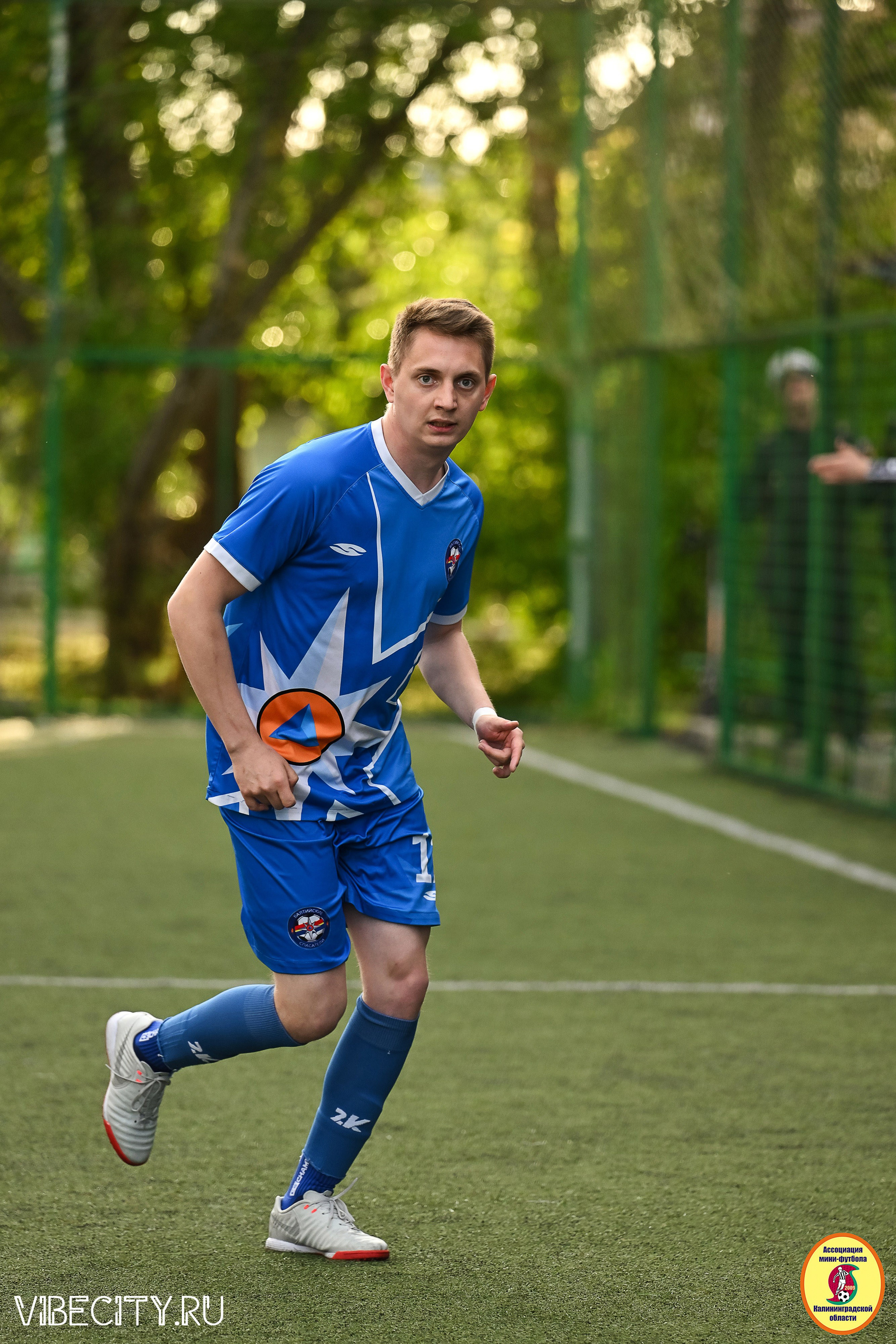 ИГРЫ МИНИ-ФУТБОЛЬНОЙ ЛИГИ. VIBECITY.RU Вайб Сити Ру Фоторепортажи Фотоотчеты Калининград