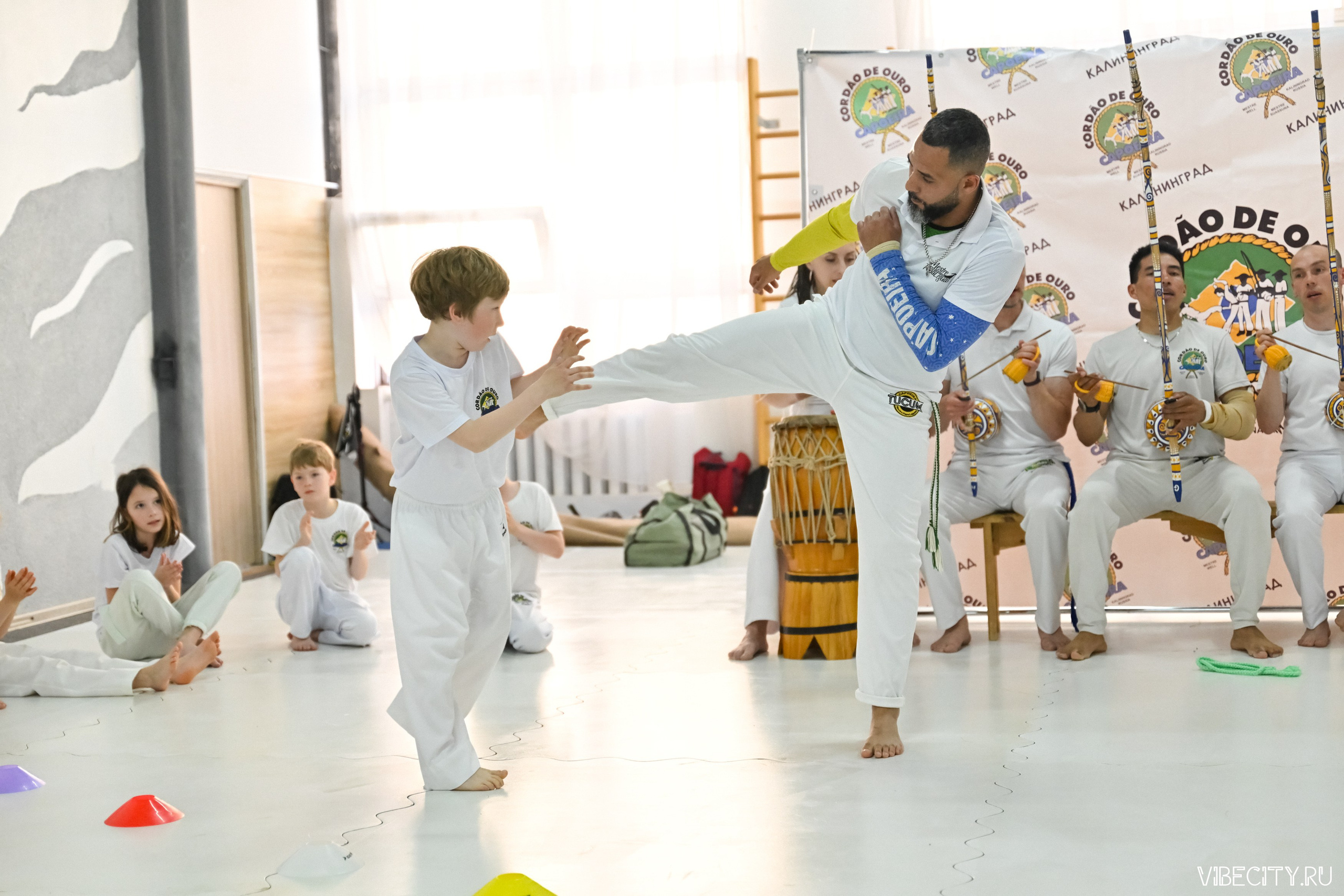 Capoeira: 4-е batizado e Troca de cordao. VIBECITY.RU Вайб Сити Ру Фоторепортажи Фотоотчеты Калининград