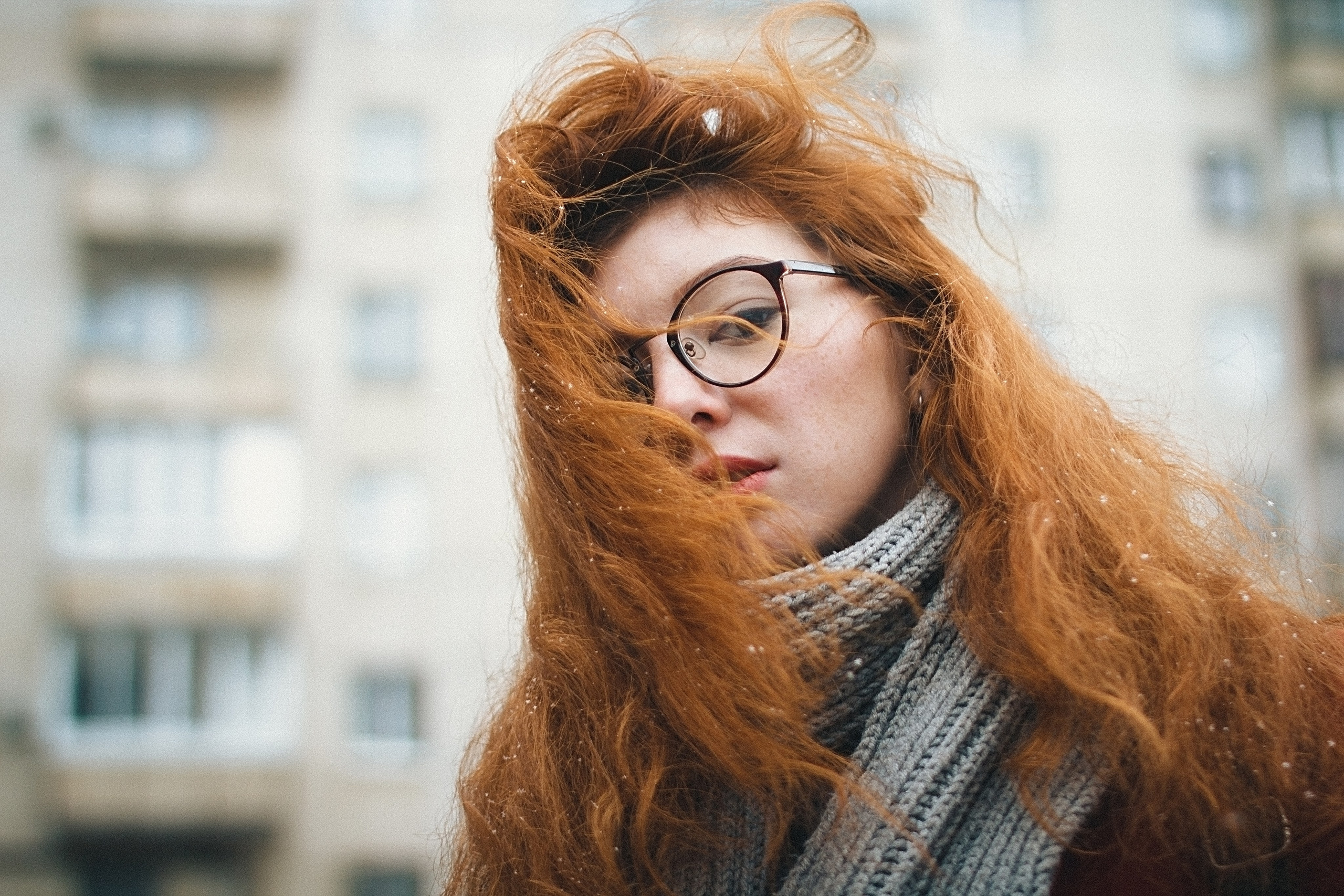 Женский портрет — персональная фотосессия в студии Уфа. Портретный и свадебный фотограф в Уфе Евгений Кузьмичёв
