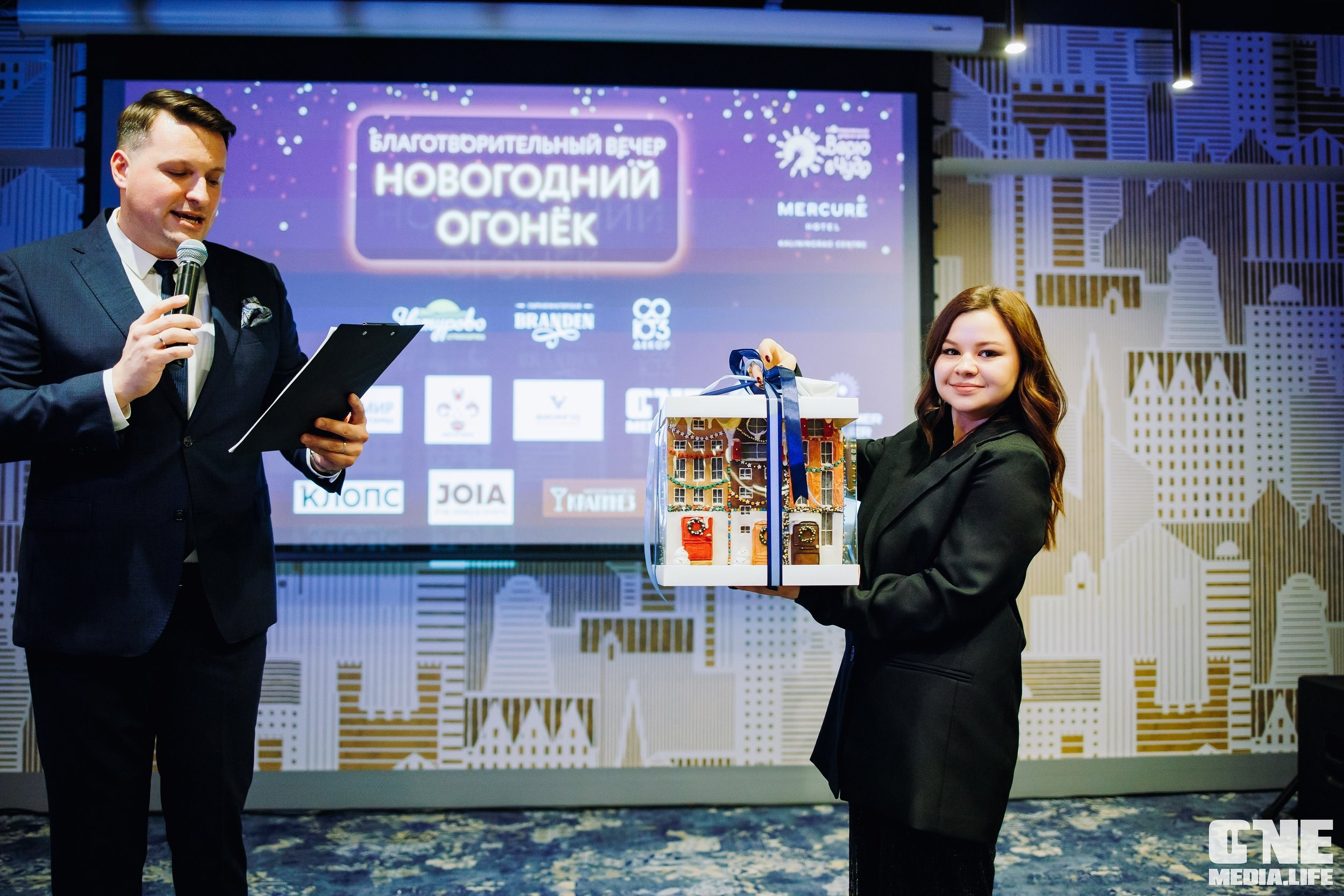 Новогодний Огонёк от Верю в Чудо. One Media Life: фоторепортажи, фотоотчеты с мероприятий и заведений