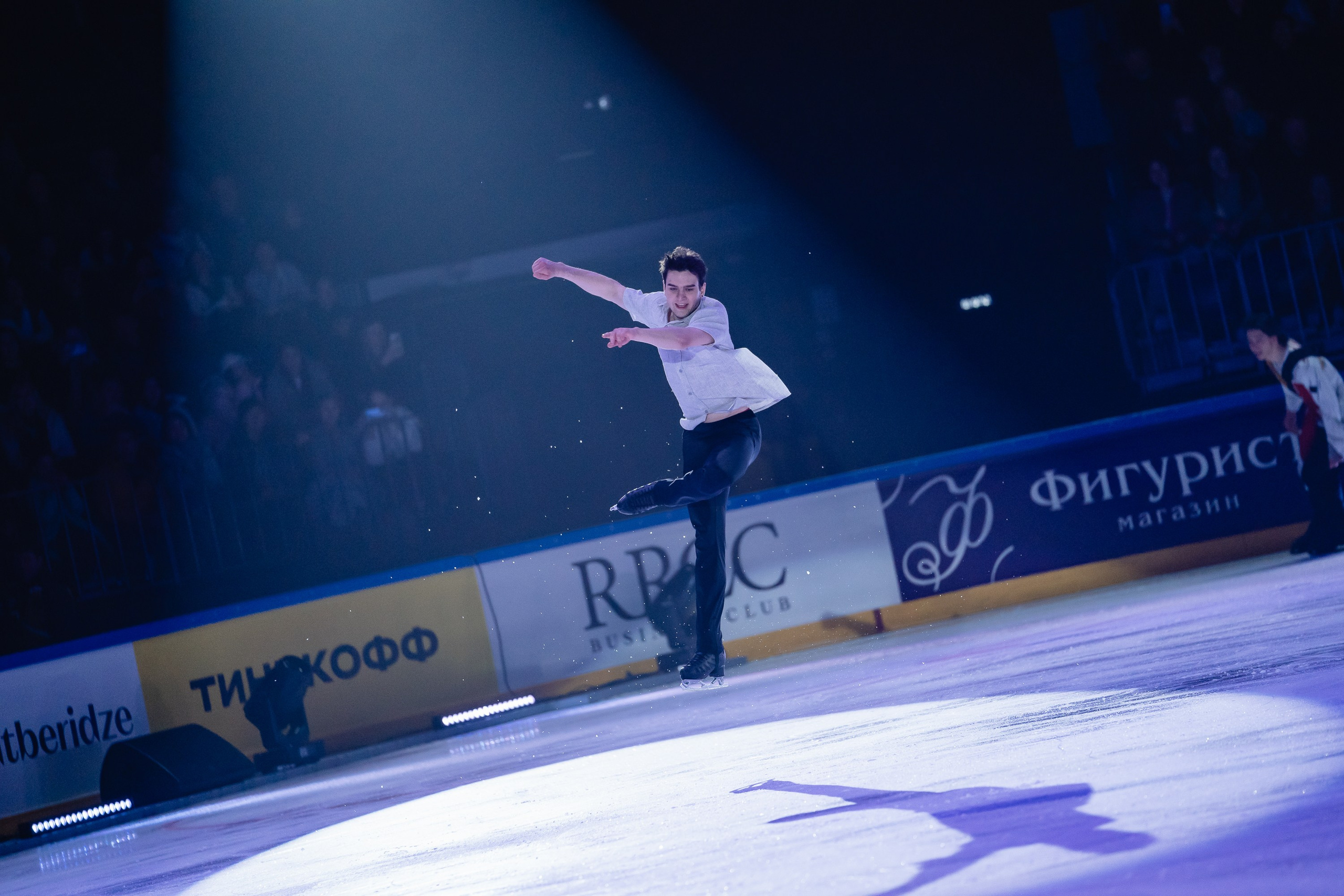 Шоу «Чемпионы на льду» в Новосибирске. Воробьева Ксения — Спортивный и танцевальный фотограф Новосибирск