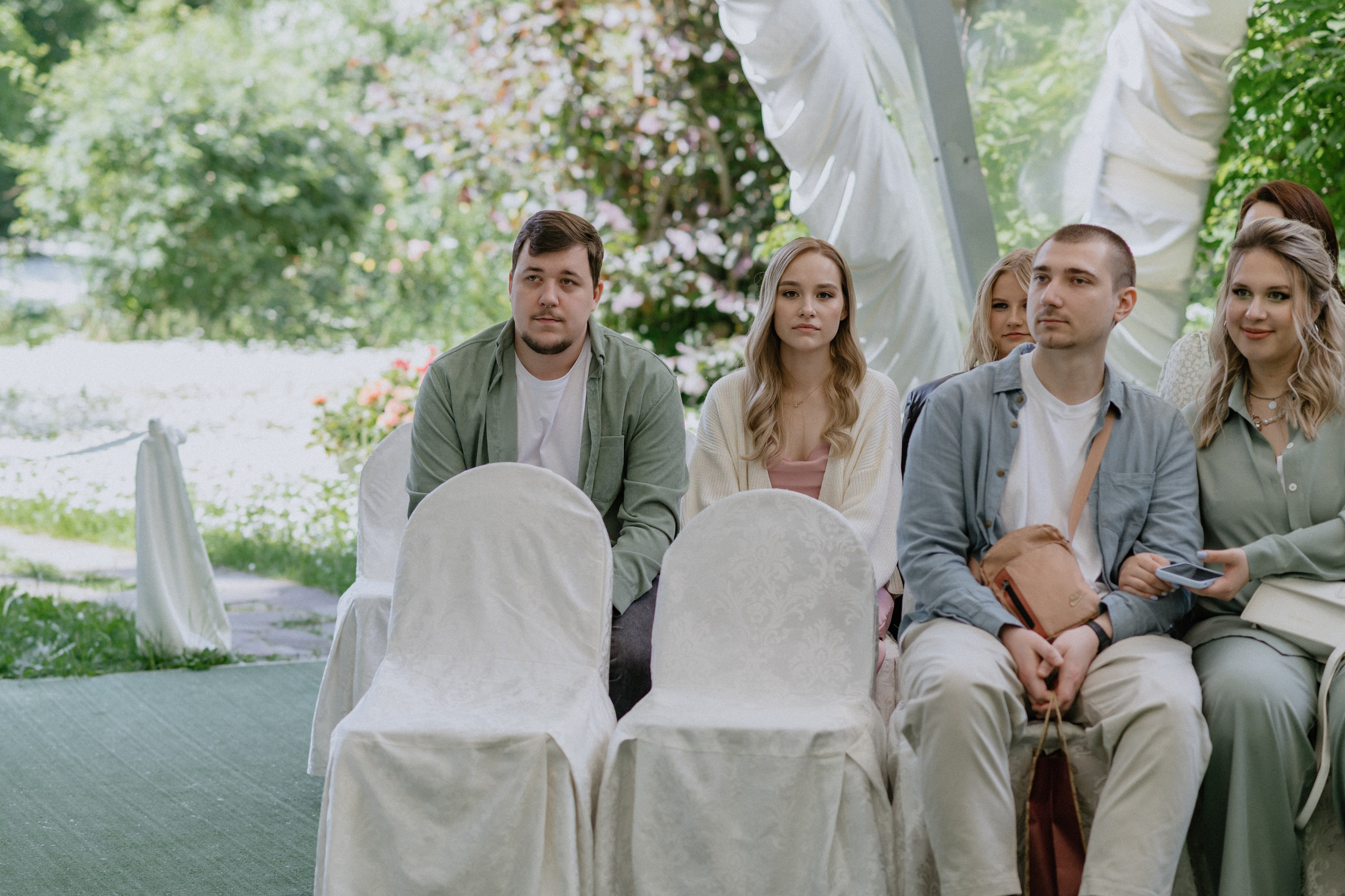 Гости на выездной регистрация в Даниловском парк-отеле