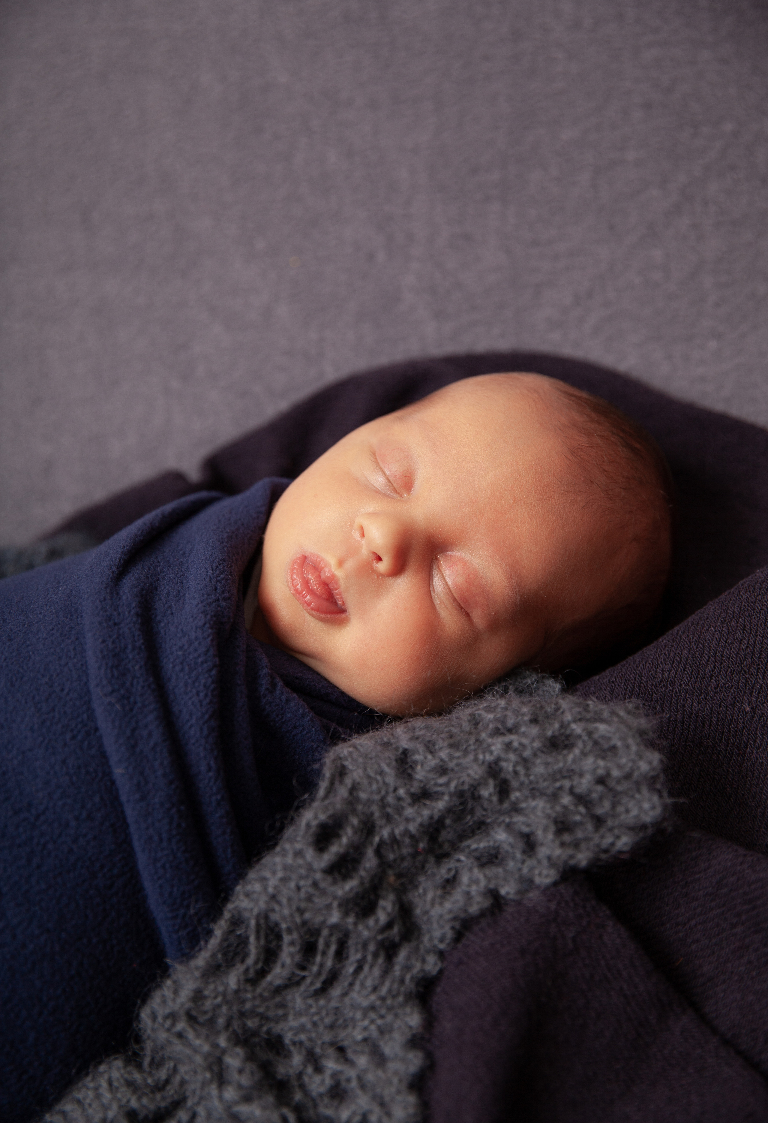 Ньюборн. Первая фотосессия Захара. Фотограф в Железнодорожном и Балашихе