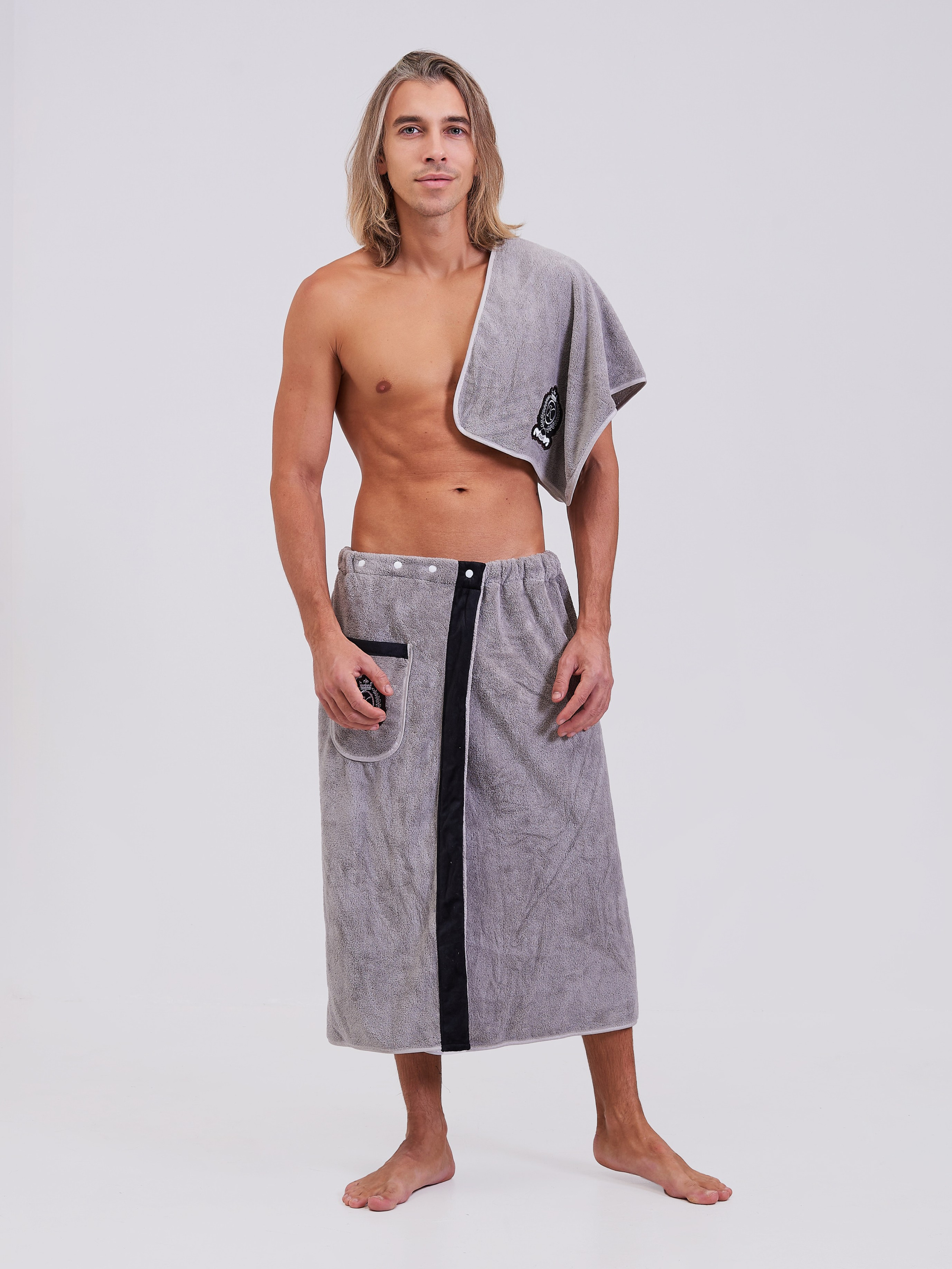 Иван — модель для маркетплейсов. ТМ Продакшн — Съемка для маркетплейсов в Москве