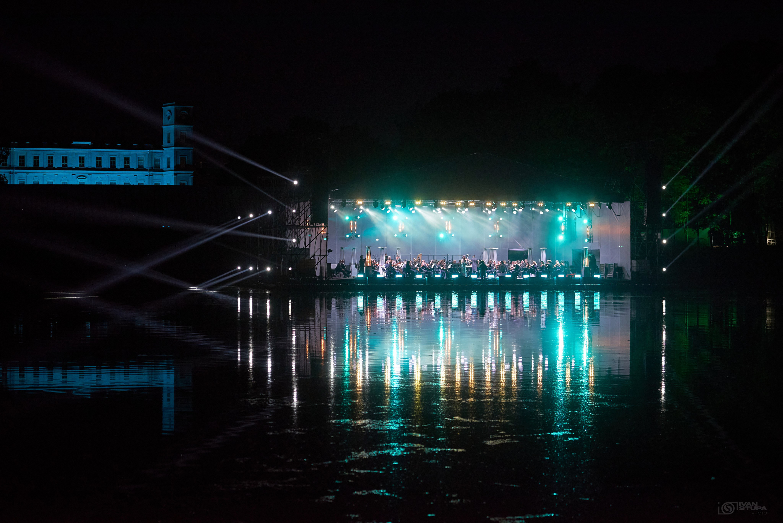 Ночь Музыки в Гатчине 2025. Иван Ступа, репортажный фотограф в Санкт-Петербурге и Ленинградской области