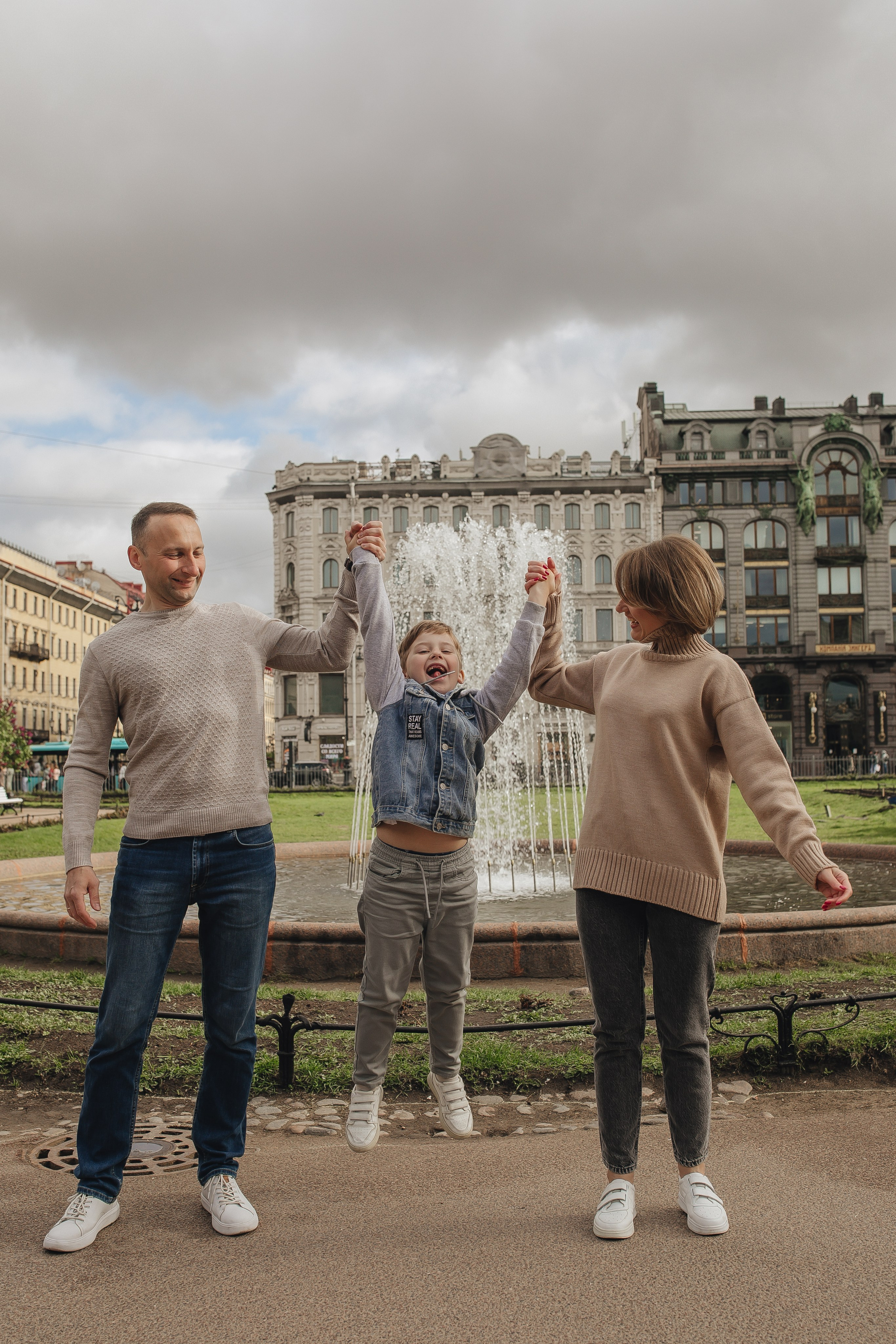 ЛОКАЦИИ. Фотограф в Санкт-Петербурге Разиля Идиятуллина