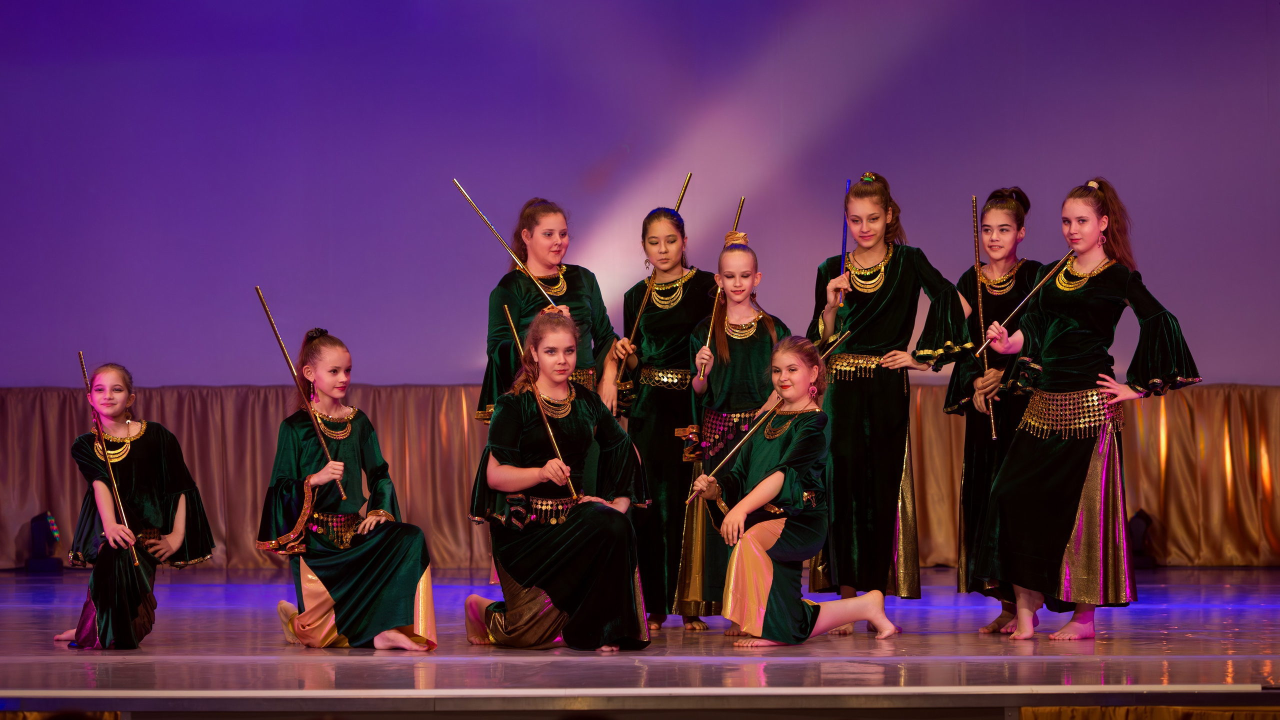 Студия «Lamis» отчетный концерт 2024. Выпускные альбомы и школьный фотограф в Подольске, Троицке, Щербинке, Москве и Московской области