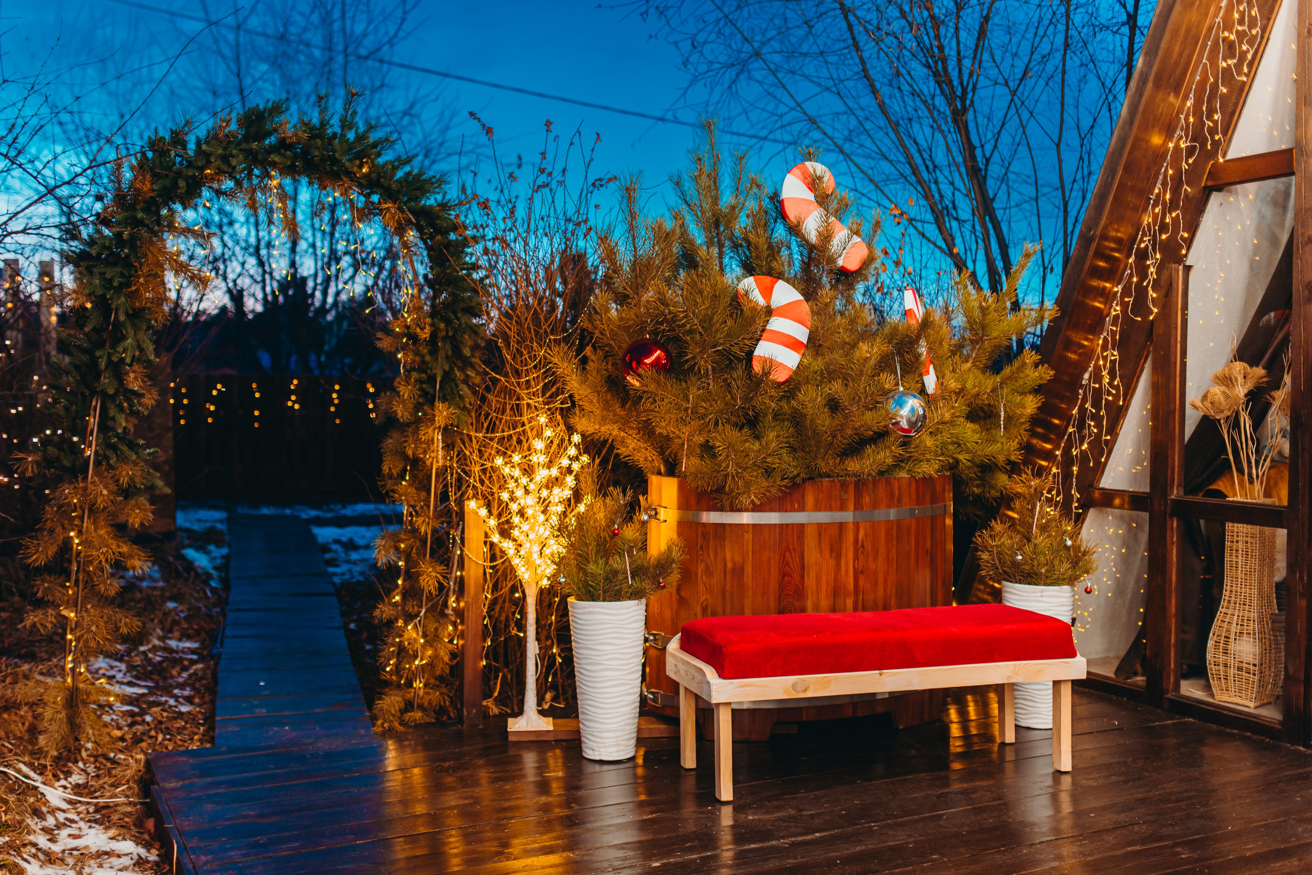 Фотостудия афрейм a-frame треугольная хижина в лесу. Ольга Ли свадебный семейный фотограф Иркутск