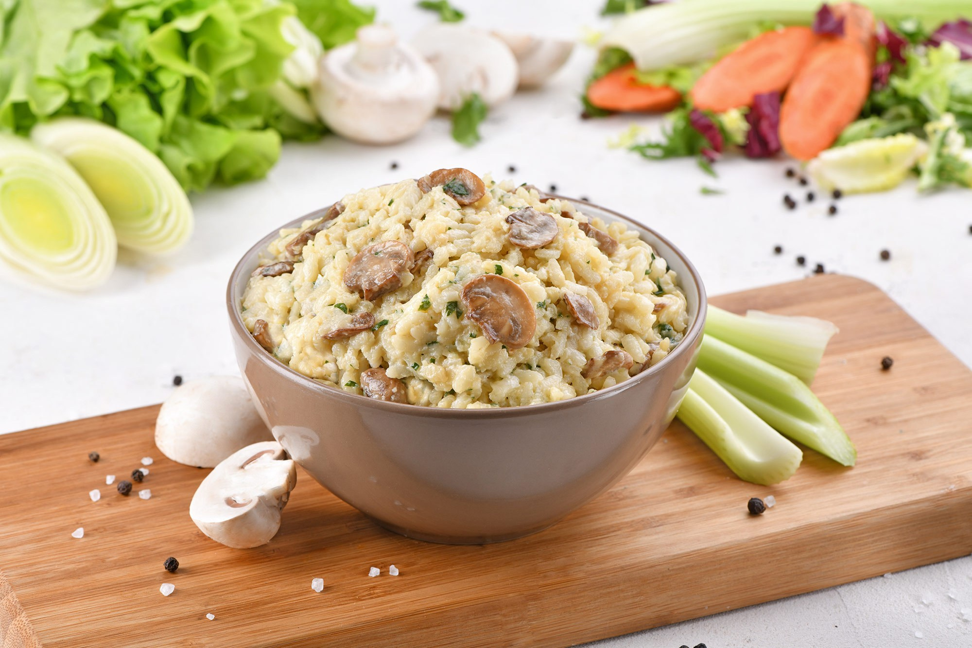 Рекламная фотосъемка для «АЗБУКА ВКУСА & DAILY». Предметный фотограф Киров. Съемка для маркетплейсов