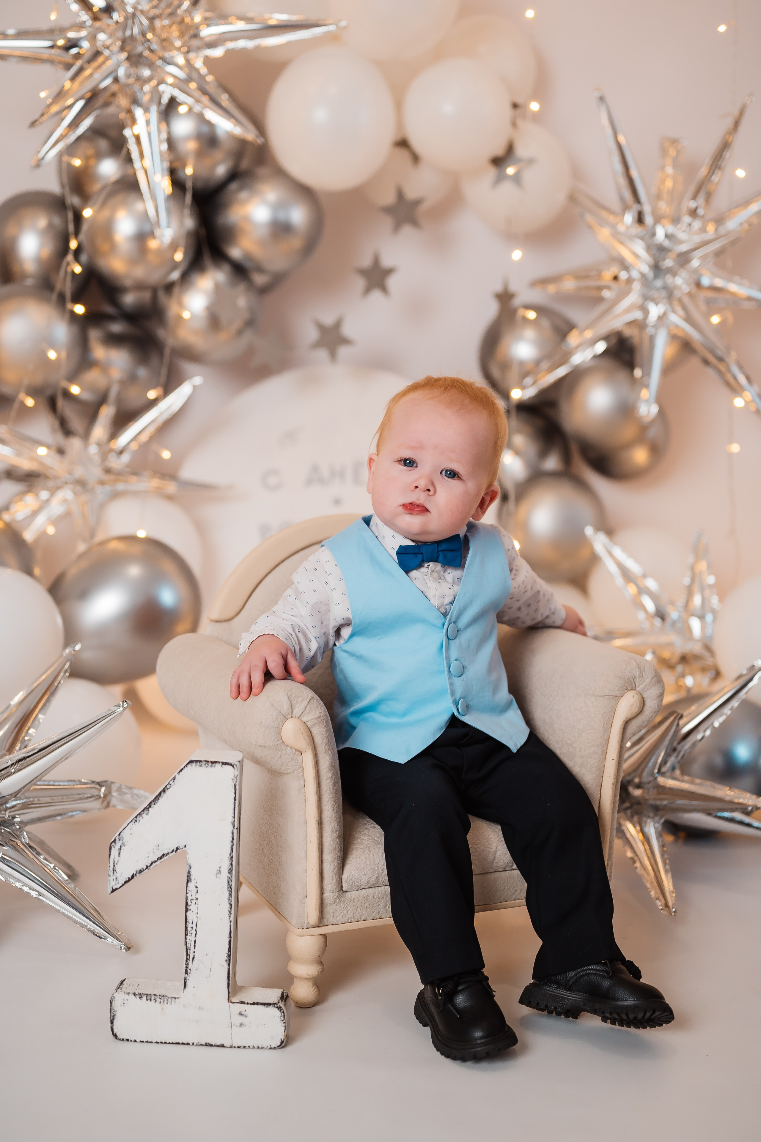 Именинник. Детский и семейный фотограф в Красноярске. Фотосессии новорожденных малышей до 1 месяца