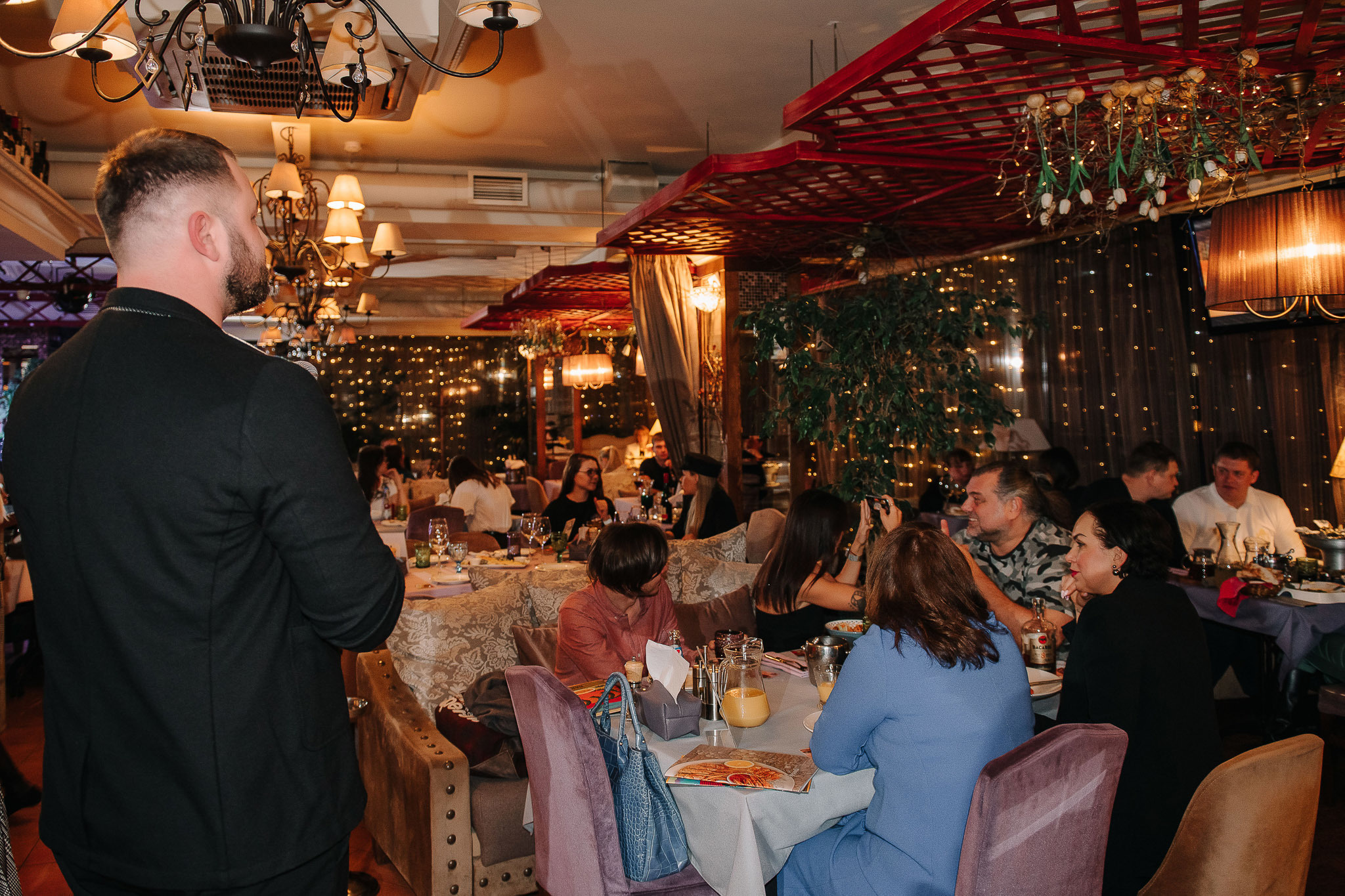 Ресторан Веранда. Бабий бунт. Фотограф Валерия Голубева (Миронова)