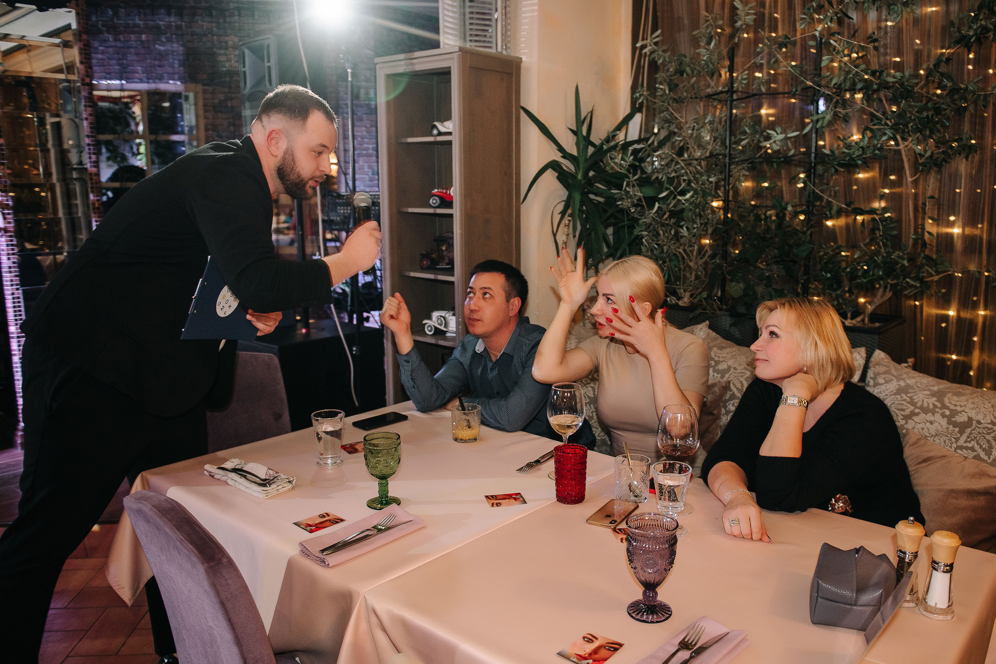 Ресторан Веранда. Бабий бунт. Фотограф Валерия Голубева (Миронова)