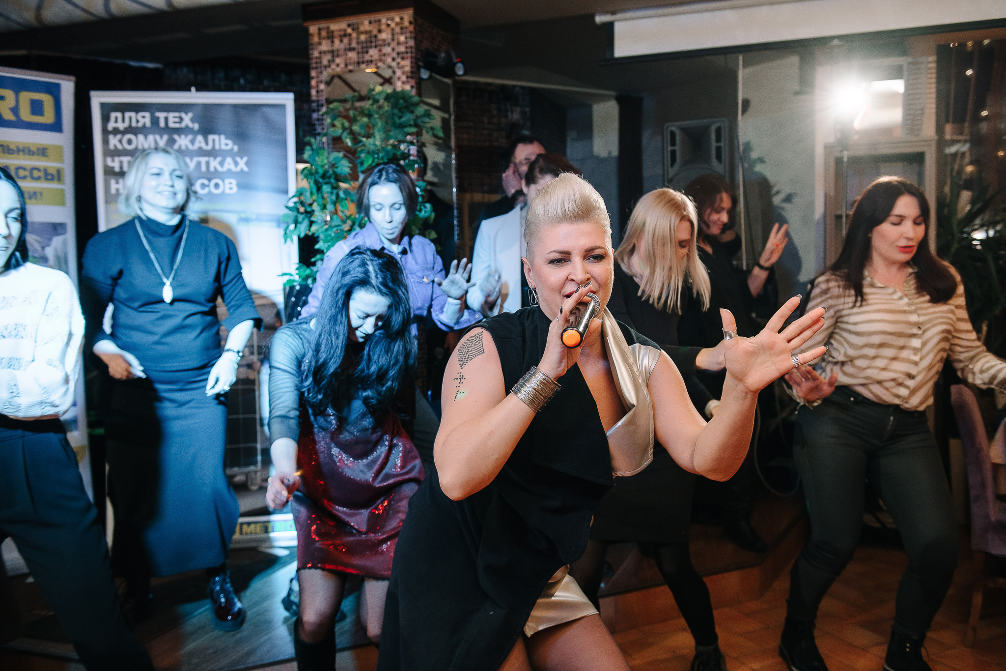 Ресторан Веранда. Бабий бунт. Фотограф Валерия Голубева (Миронова)