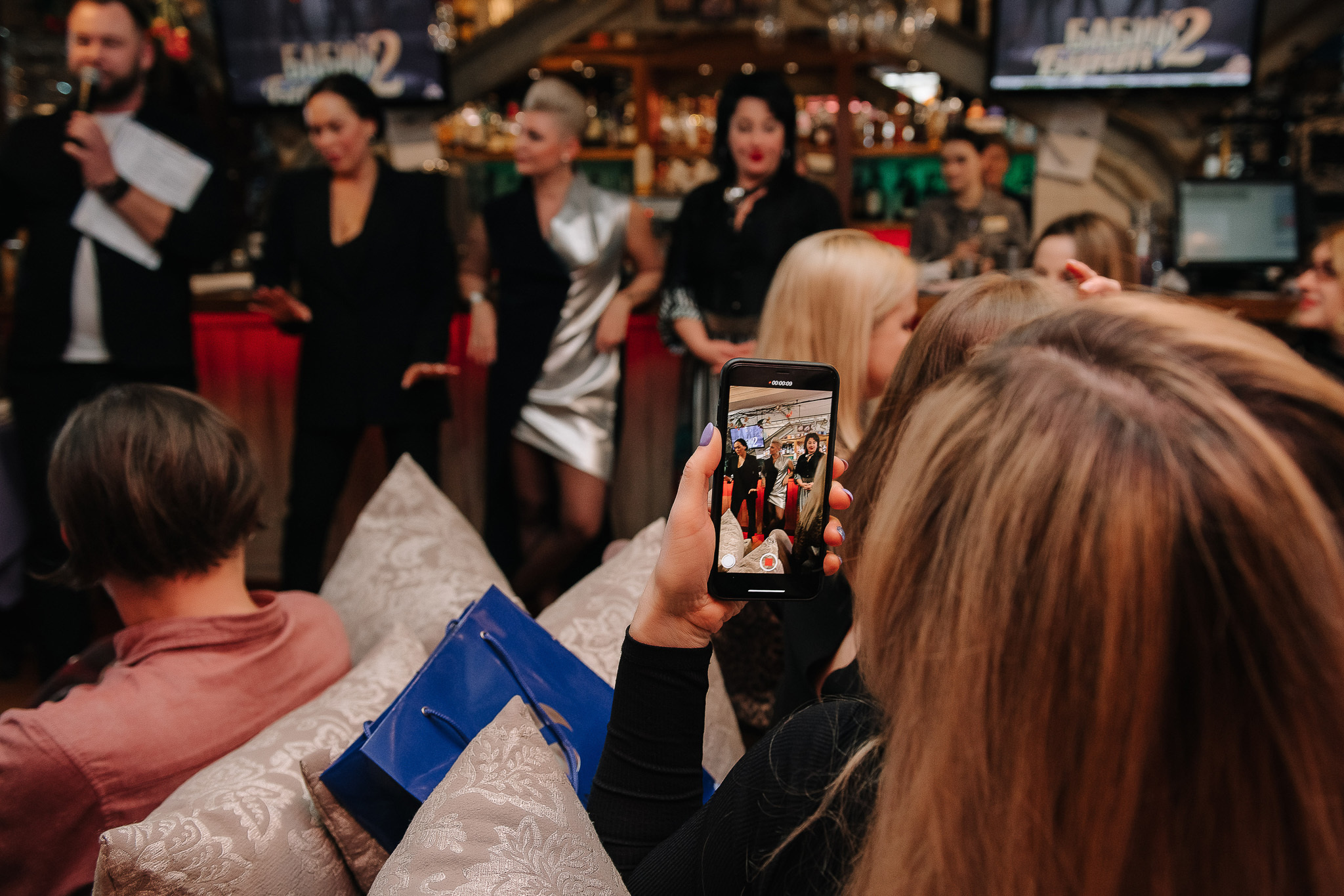 Ресторан Веранда. Бабий бунт. Фотограф Валерия Голубева (Миронова)