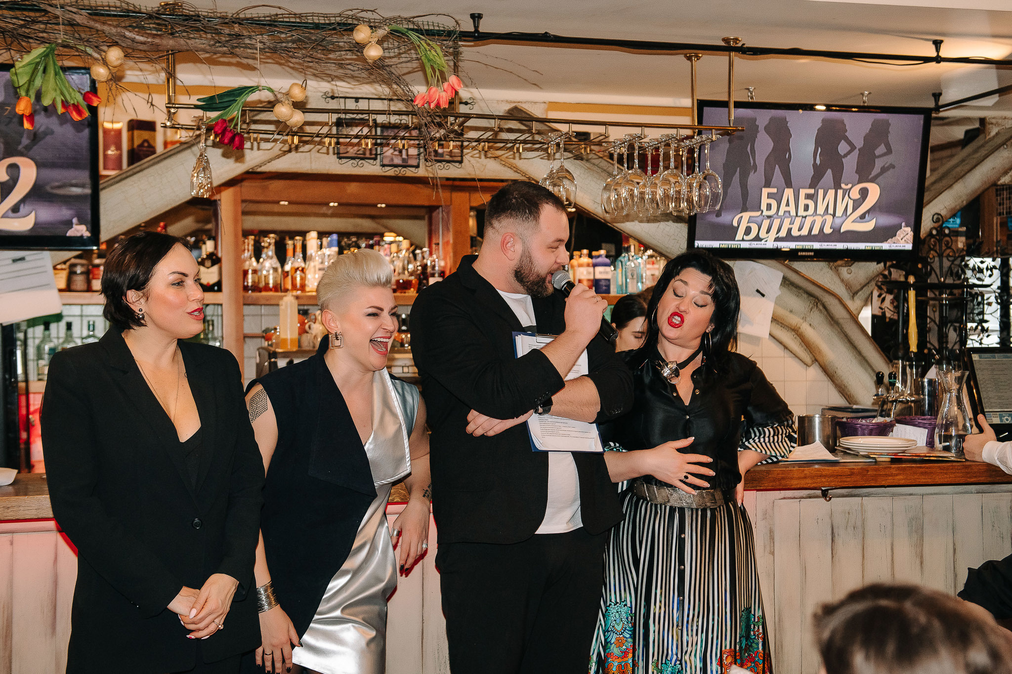 Ресторан Веранда. Бабий бунт. Фотограф Валерия Голубева (Миронова)