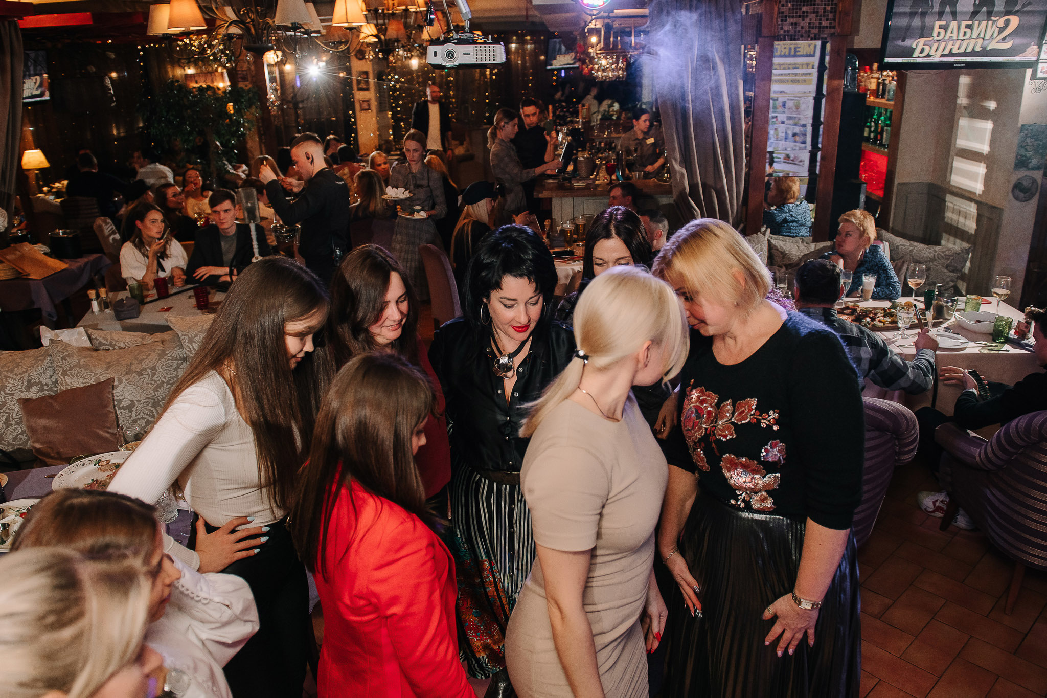 Ресторан Веранда. Бабий бунт. Фотограф Валерия Голубева (Миронова)