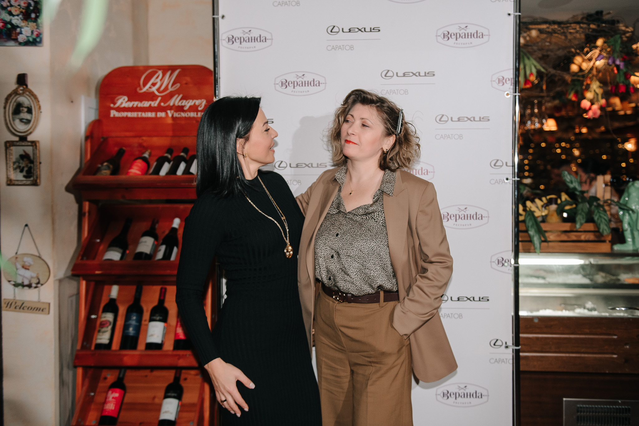 Ресторан Веранда. Бабий бунт. Фотограф Валерия Голубева (Миронова)