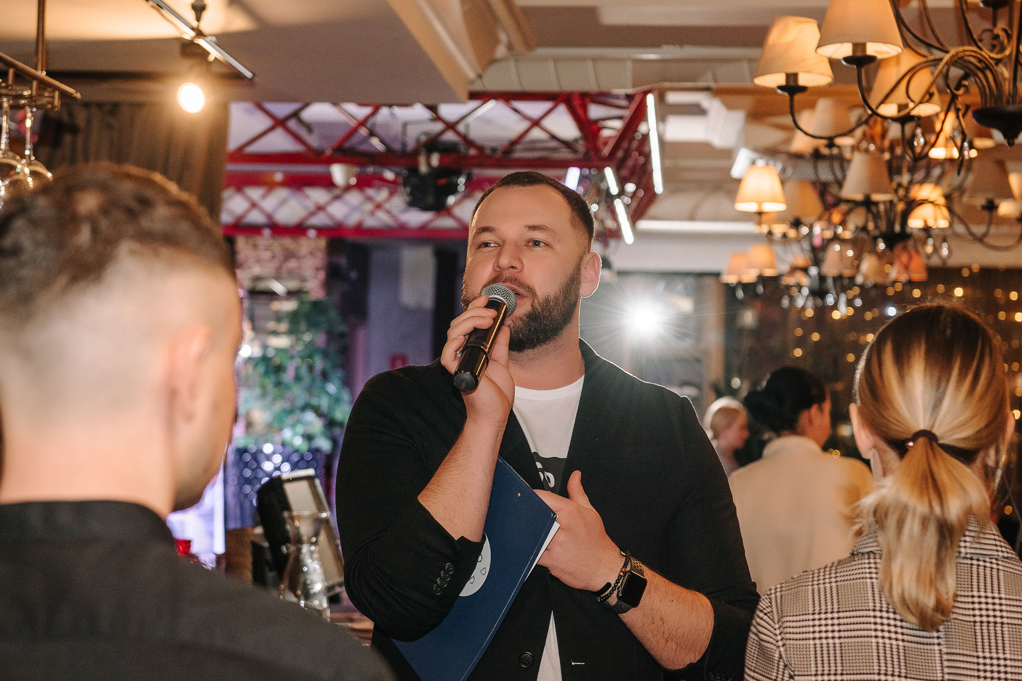 Ресторан Веранда. Бабий бунт. Фотограф Валерия Голубева (Миронова)