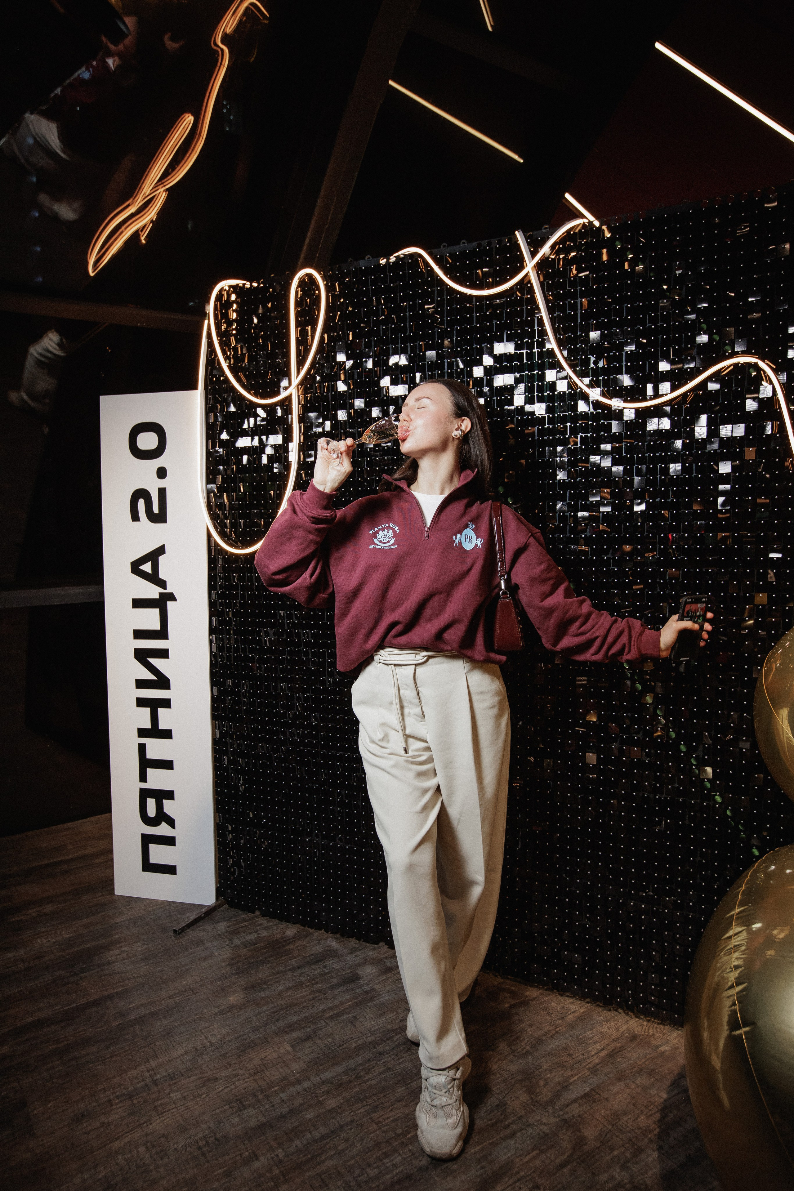 ПЯТНИЦА 2.0. СВОИ. ФОТООТЧЕТЫ-СОБЫТИЯ-МЕСТА