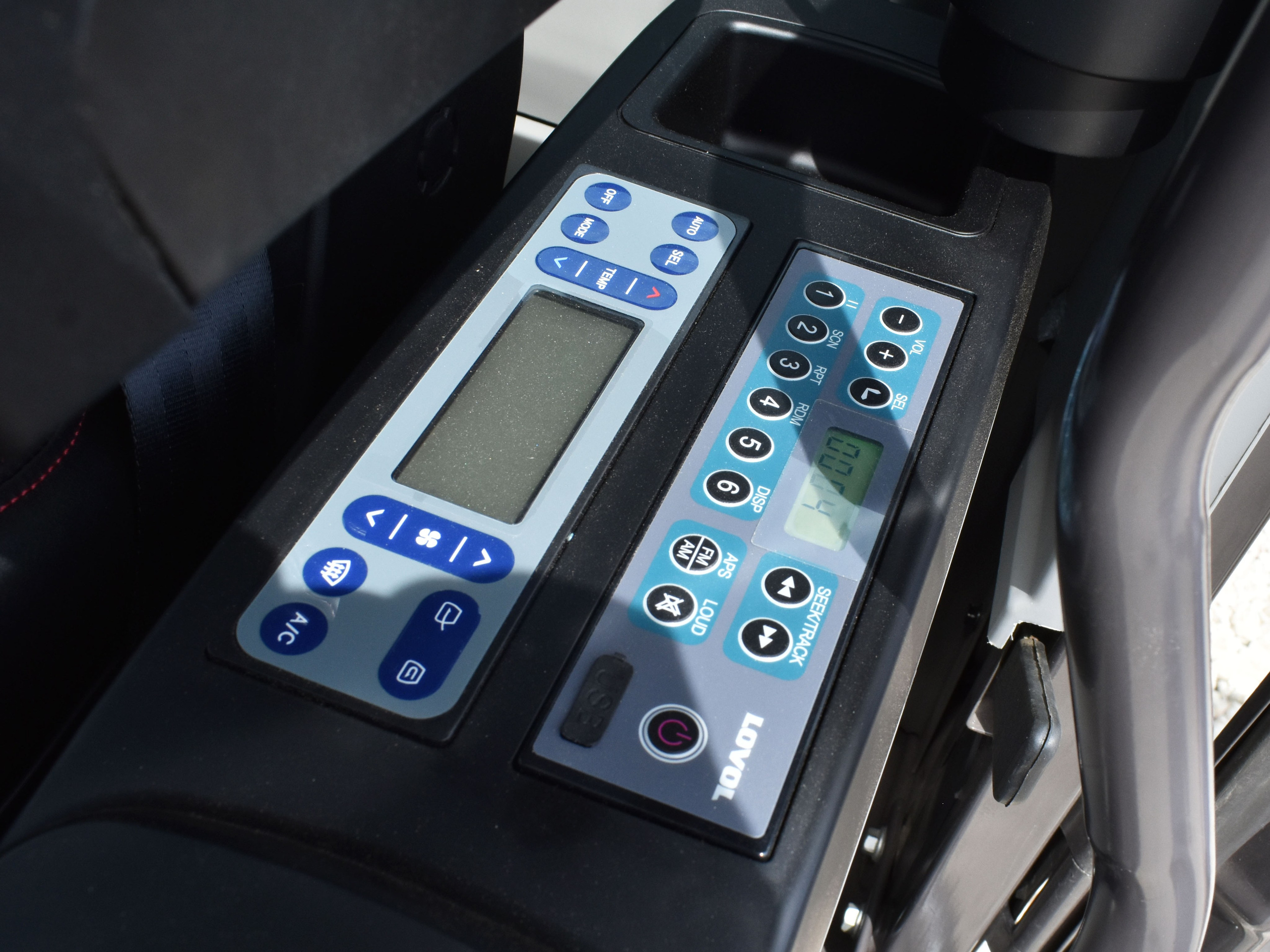 Фото гус.экс Weheavy WE130E2-H. Продажа и обслуживание грузовой техники и спецтехники в г. Новосибирск компания СТИ