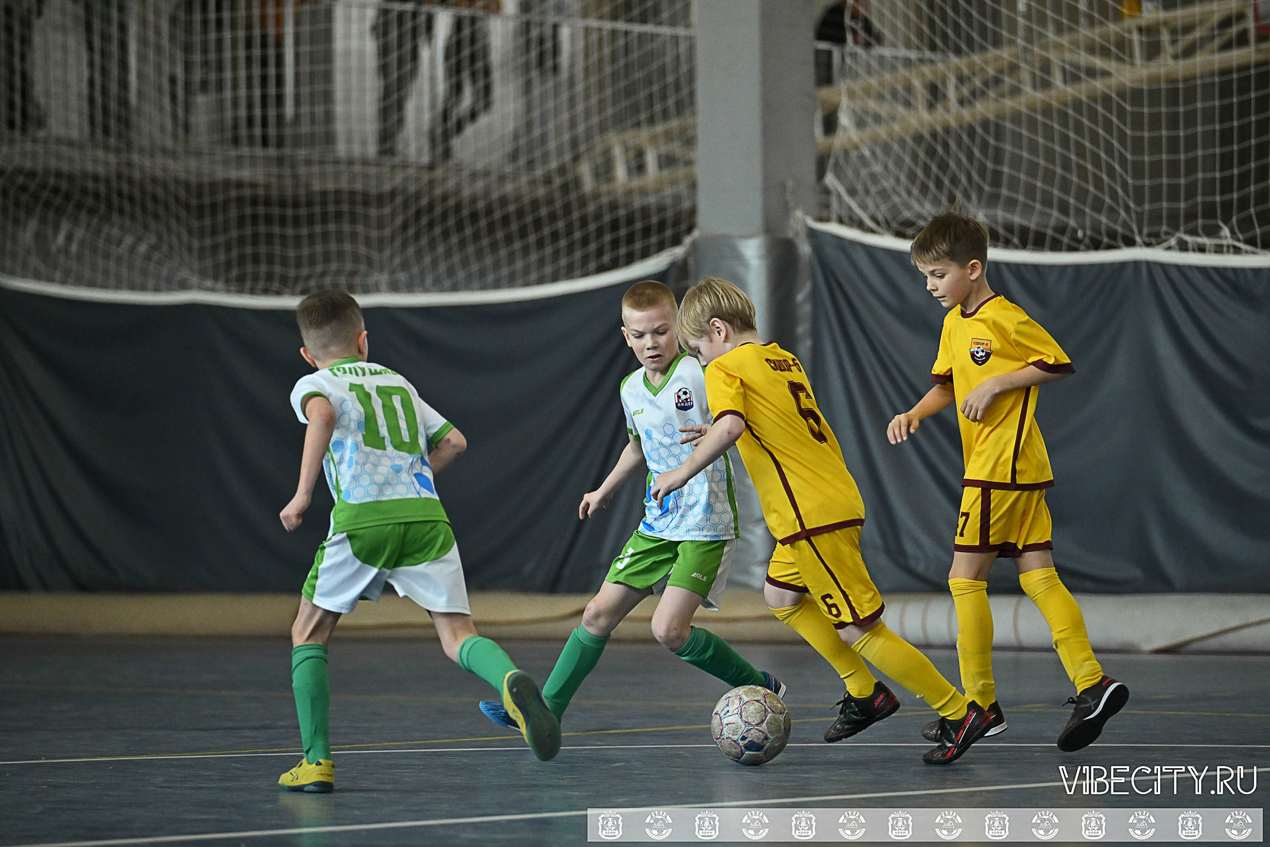 БАЛТИЙСКАЯ ЛИГА ПО ФУТЗАЛУ U10. VIBECITY.RU Вайб Сити Ру Фоторепортажи Фотоотчеты Калининград